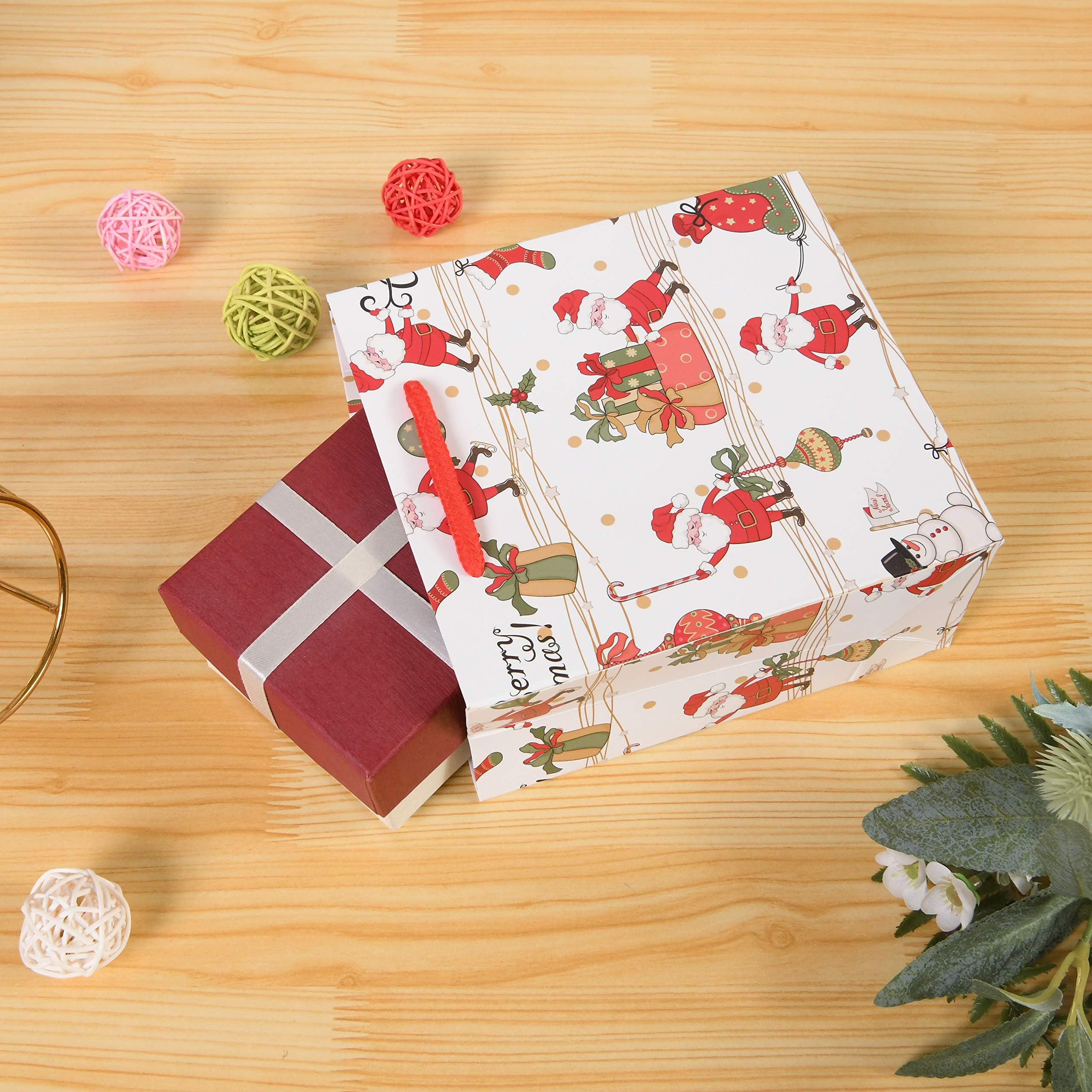 12 Sacchetti Regalo Natalizi Con Babbo Natale - 32x26x12 Cm, In Carta Riciclata, Con Manici - 3