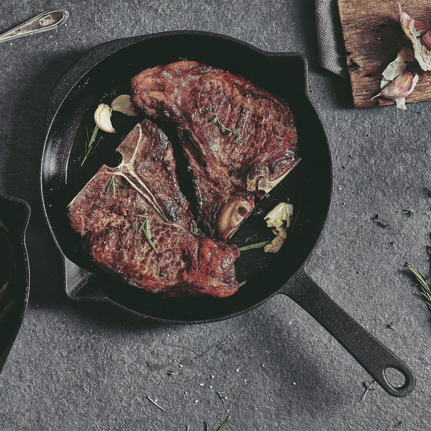 BURNHARD® Gusseisen Pfanne Ø30 cm, Bratpfanne, Pre-Seasoned, Für Gasgrill | Backofen und alle Herdarten inkl. Induktion