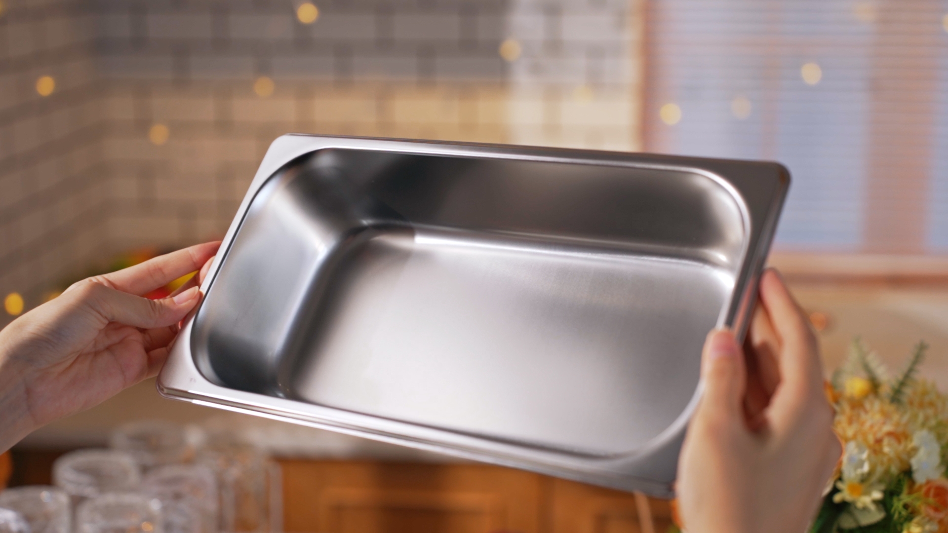 Image of Thenshop 10 Pack Stainless Steel Steam Table Pans | Anti-jam hotel pans fit food warmers and buffet lines for catering, restaurants, prep kitchens and events.