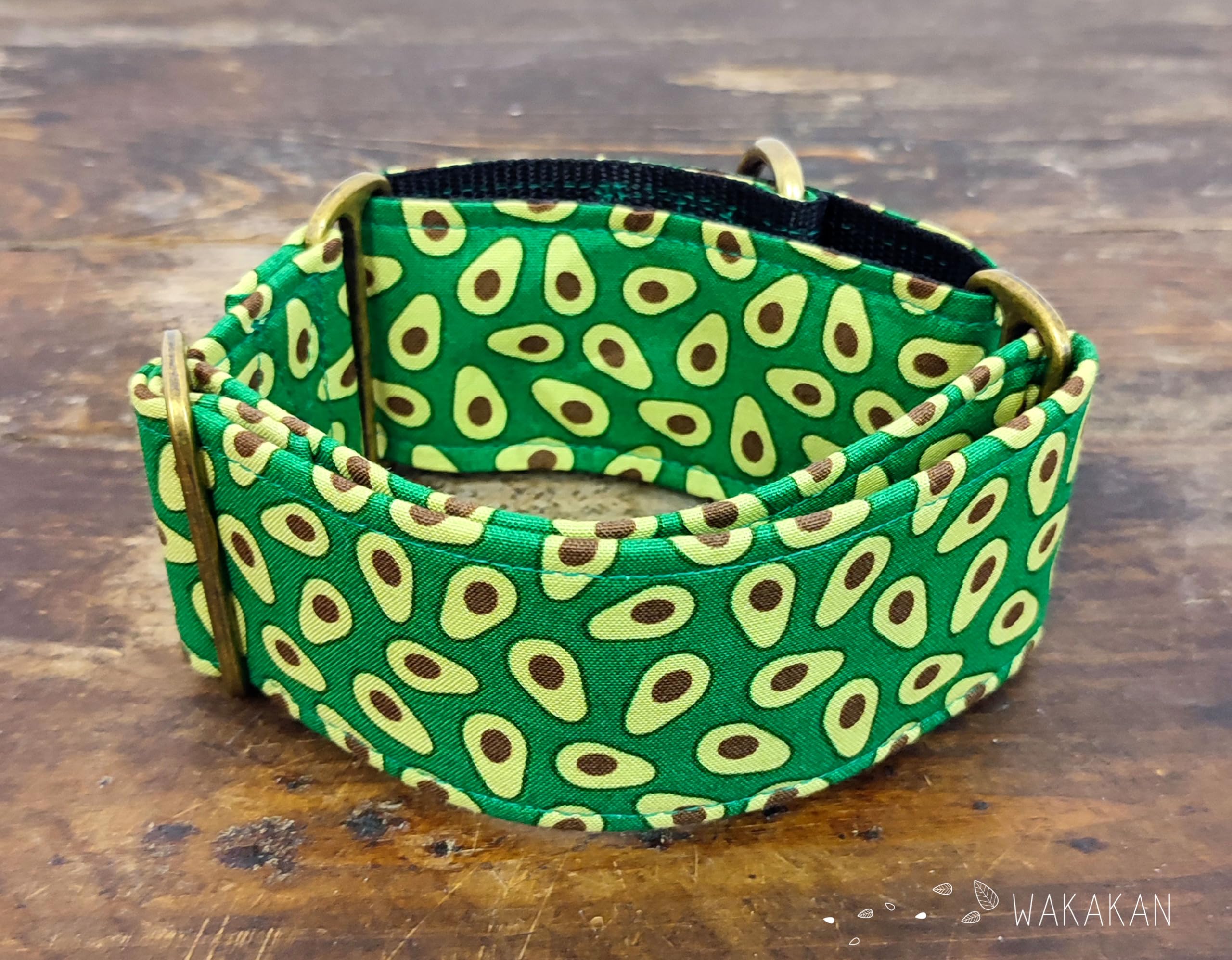 Collar Martingale Para Perro: Avocado, Hecho a Mano en España por Wakakán