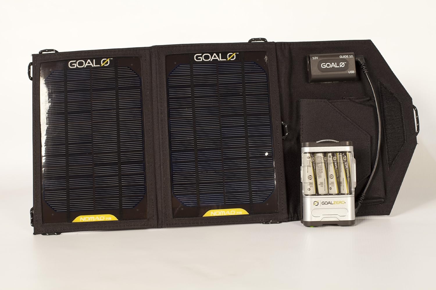 Goal Zero 19006 Guide 10 Adventure Kit with 4 Goal Zero AA