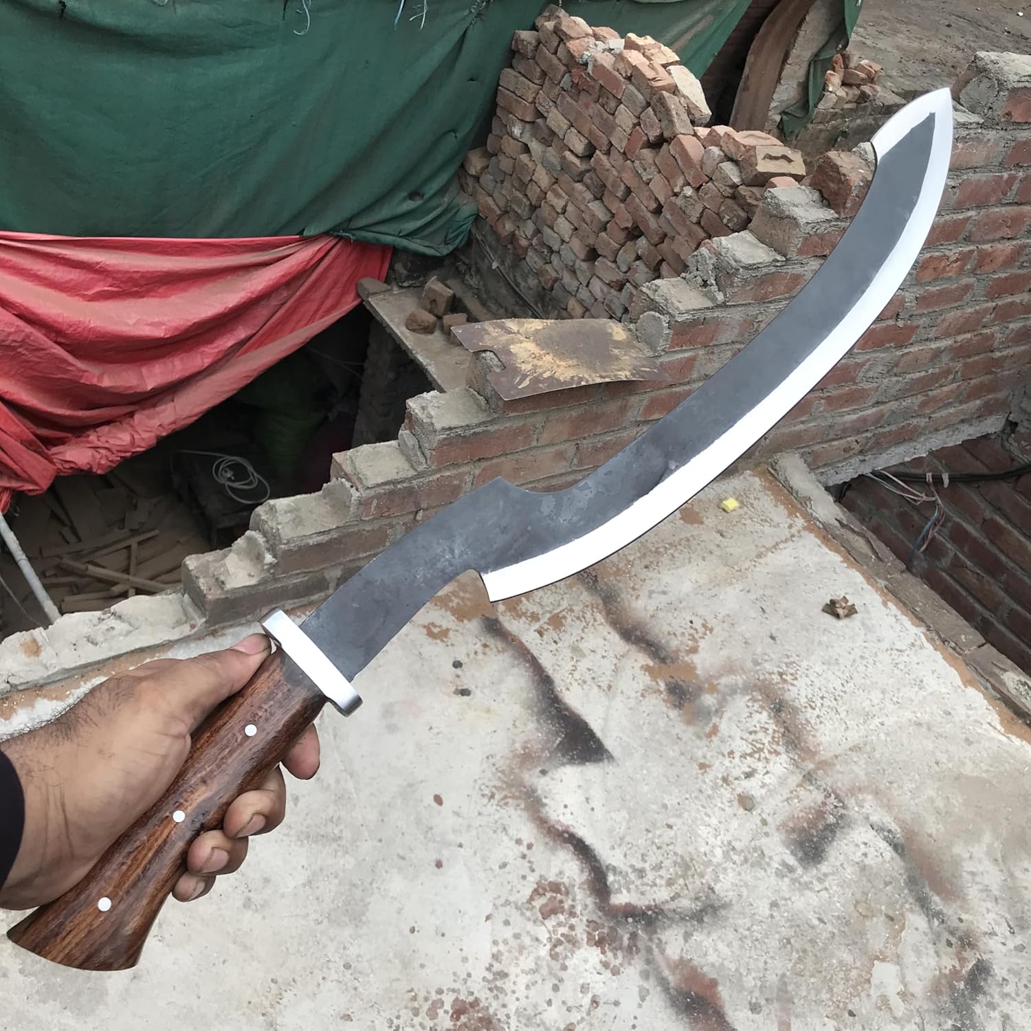 OLDZ CRAFTZ-Hand-Forged Ancient Egyptian Khopesh Sword Replica, High Carbon Steel Hunting Egyptian Khopesh Sword with Leather Sheath, Custom Handmade Full Tang Sword Perfect Cosplay History enthusiats