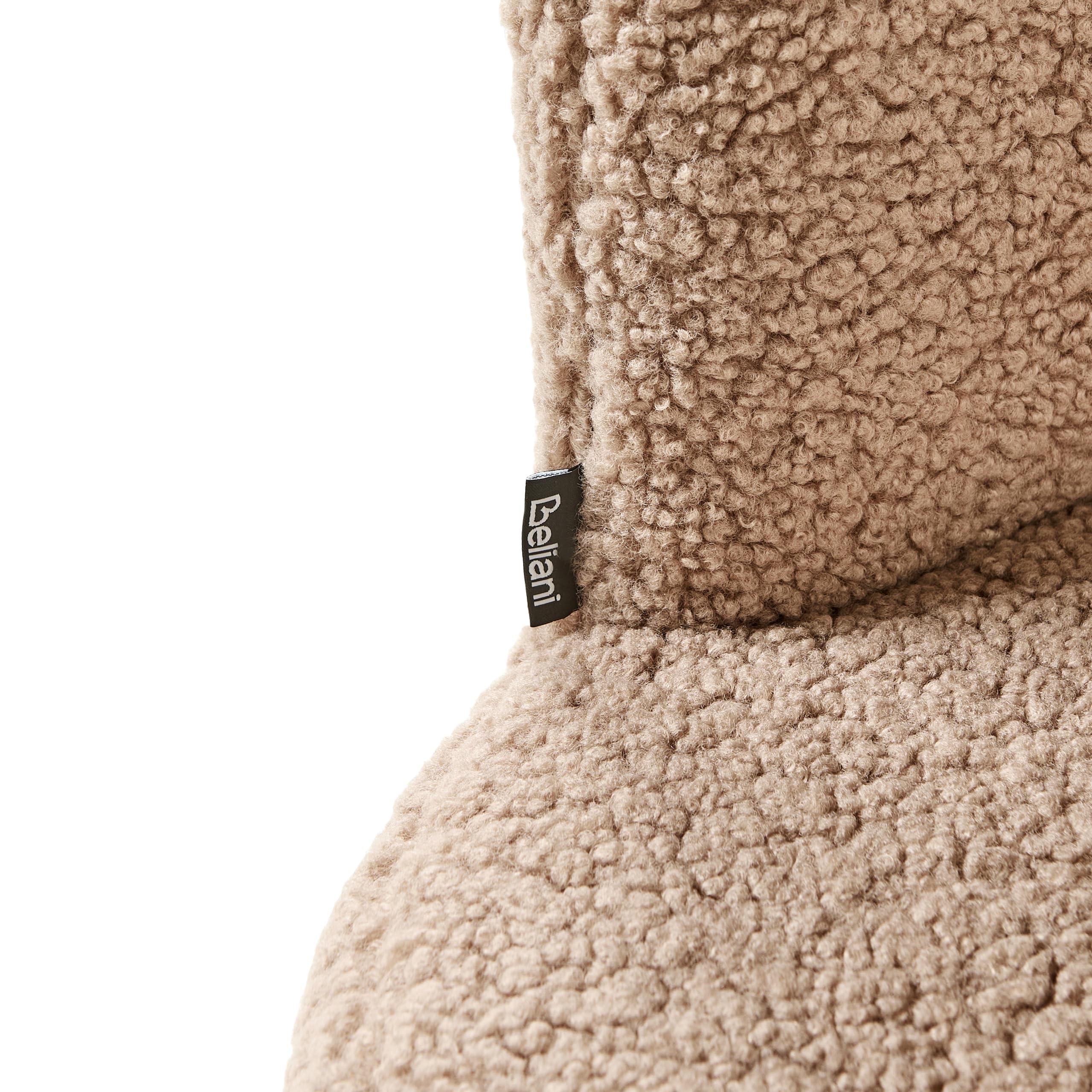 Beliani Sessel Muschel-Design Bouclé beige rund schwarzes Metallgestell Retro Lovelock