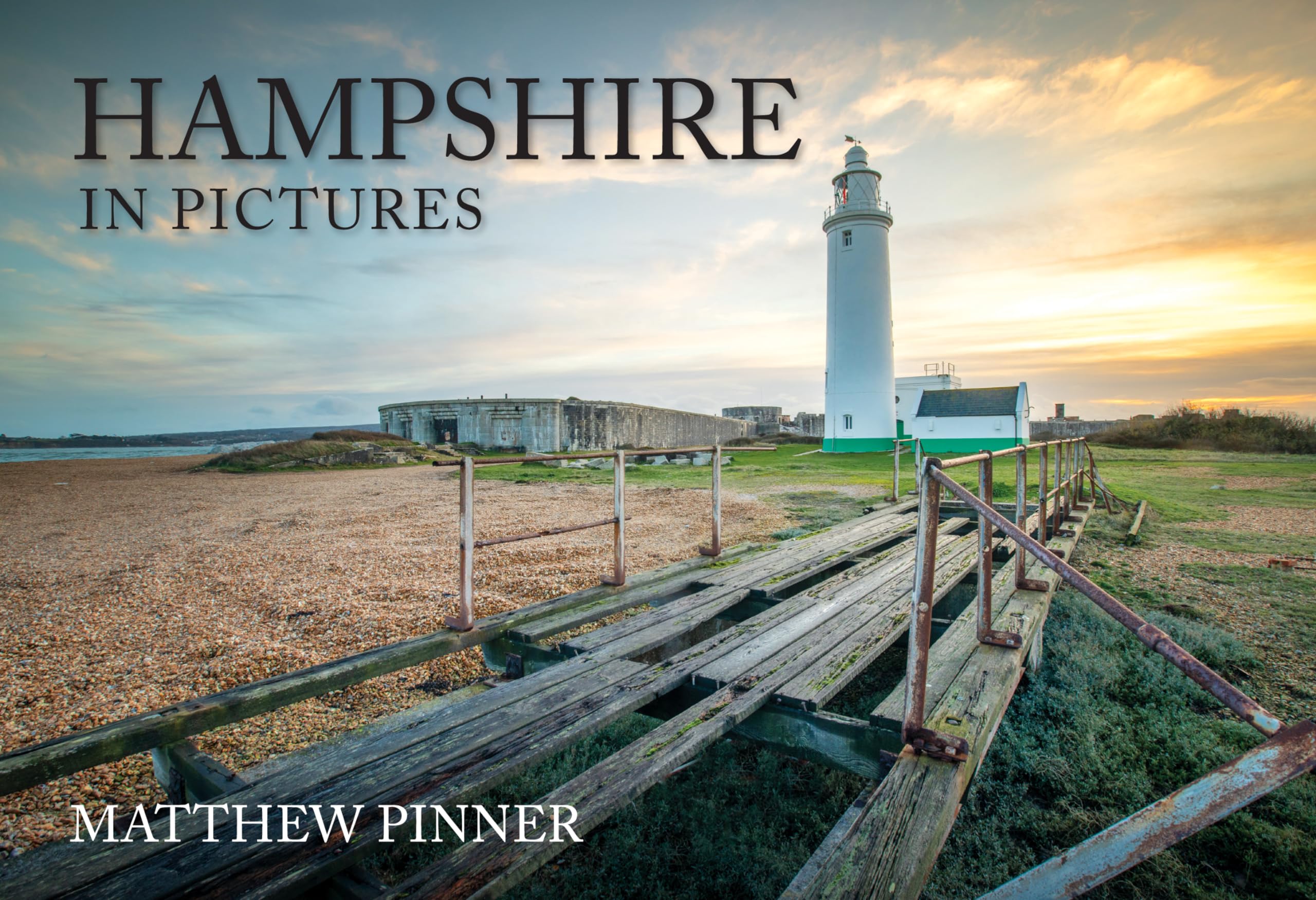 Hampshire in Pictures.by Pinner  New 9781398117136 Fast Free Shipping**