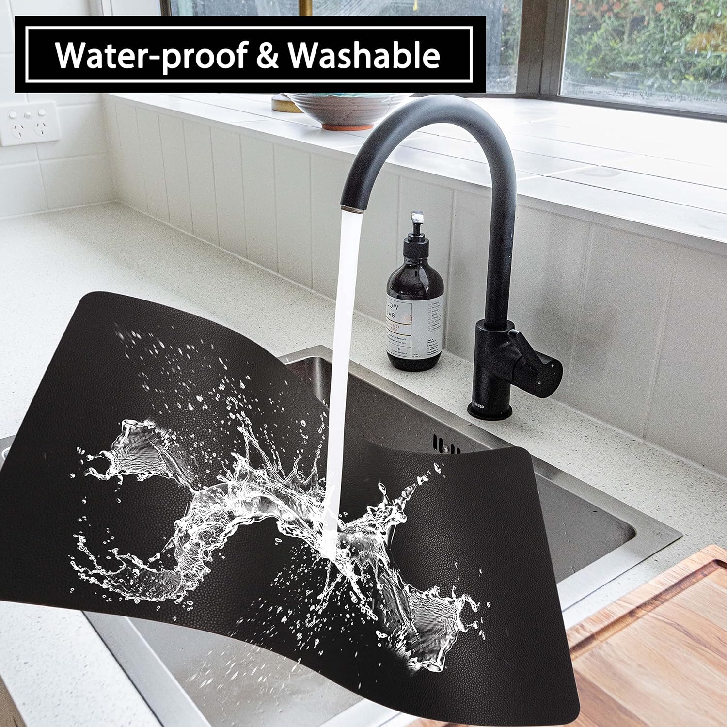 Wipeable Placemats Leather Table Mats Waterproof Heat-Resistant Easy to Clean for Dining Table Set Kitchen Table (6, Black)