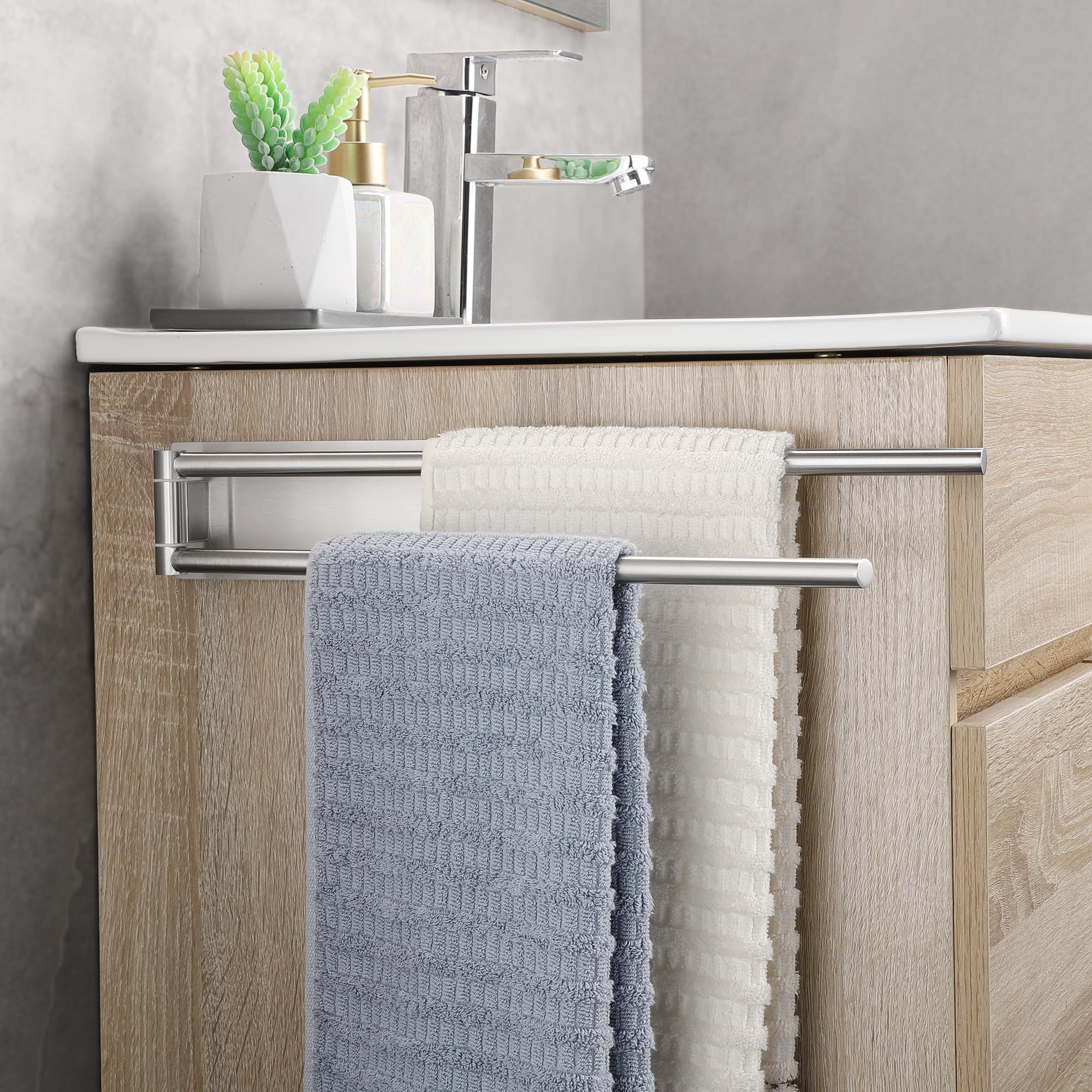 Porta Asciugamani Bagno Adesivo Argento Girevole a 180°, Portasciugamani da Parete in Acciaio Inox 304 Porta Asciugamani Senza Foratura