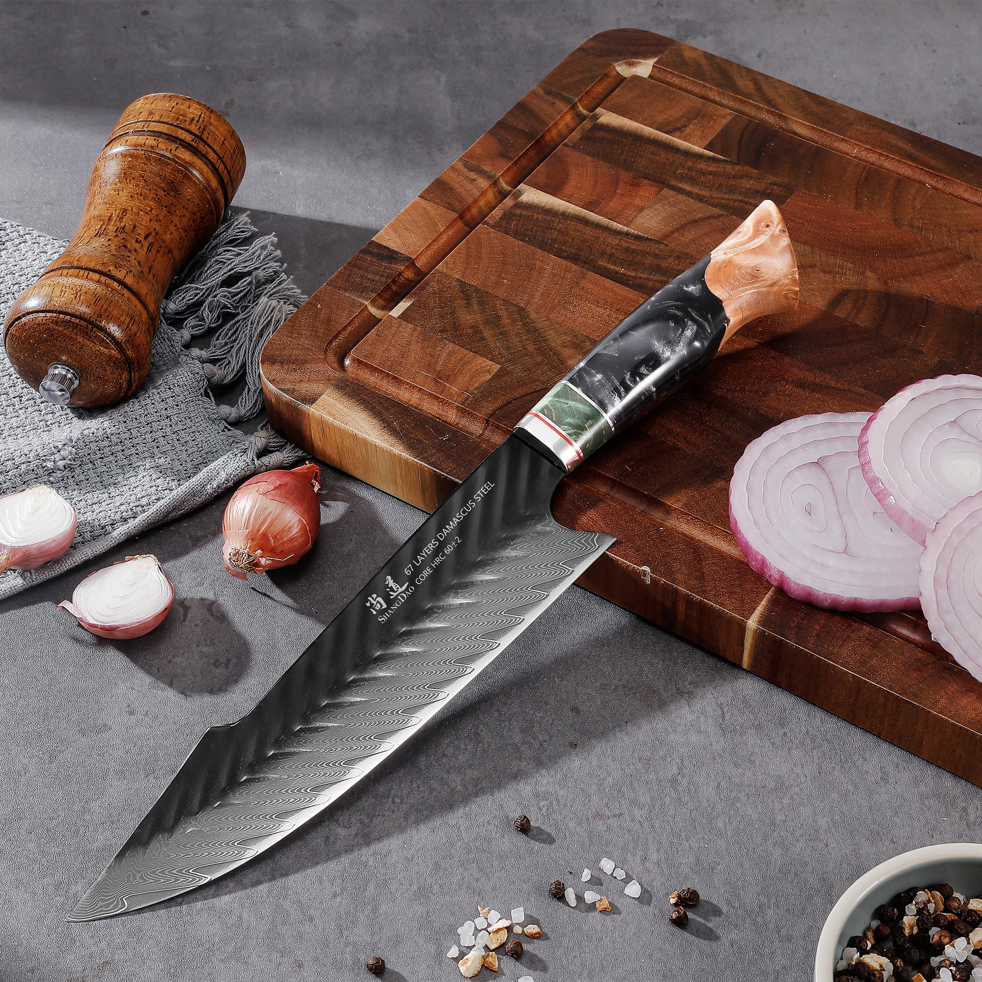 SHANGDAO Damascus Chef Knife 8 Inch,67 Layers Alloy Steel Professional Kitchen Knives with Leather Sheath, Hand Forged Resin & Wood Handle QILIN Series — Amazon image 4