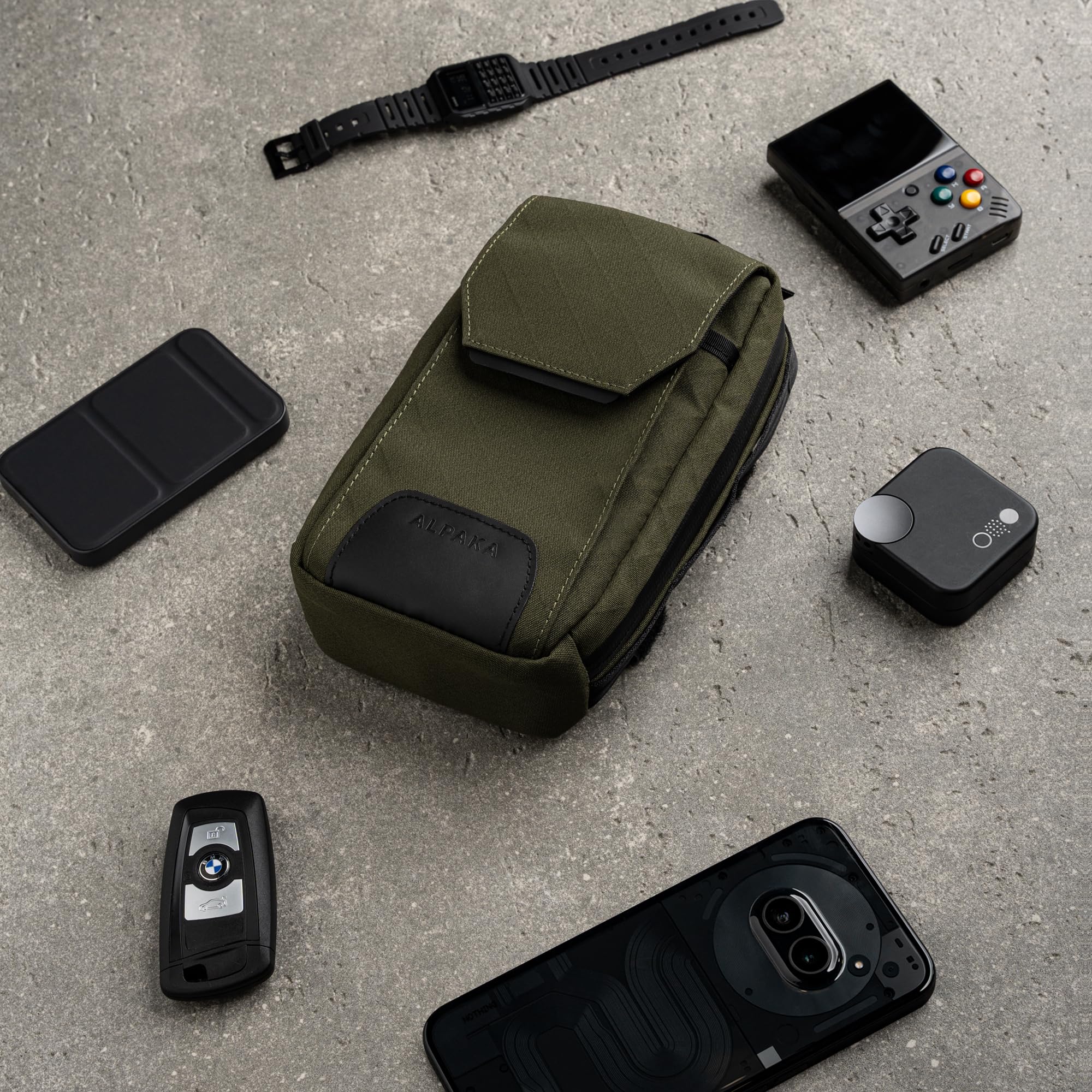 ALPAKA Modular Sling V2 - Bolso Bandolera Pequeño Para Móvil Hombre Mujer, Bolso Cruzado Pecho EDC De Viaje Resistente Al Agua Con Bolsillo Magnético