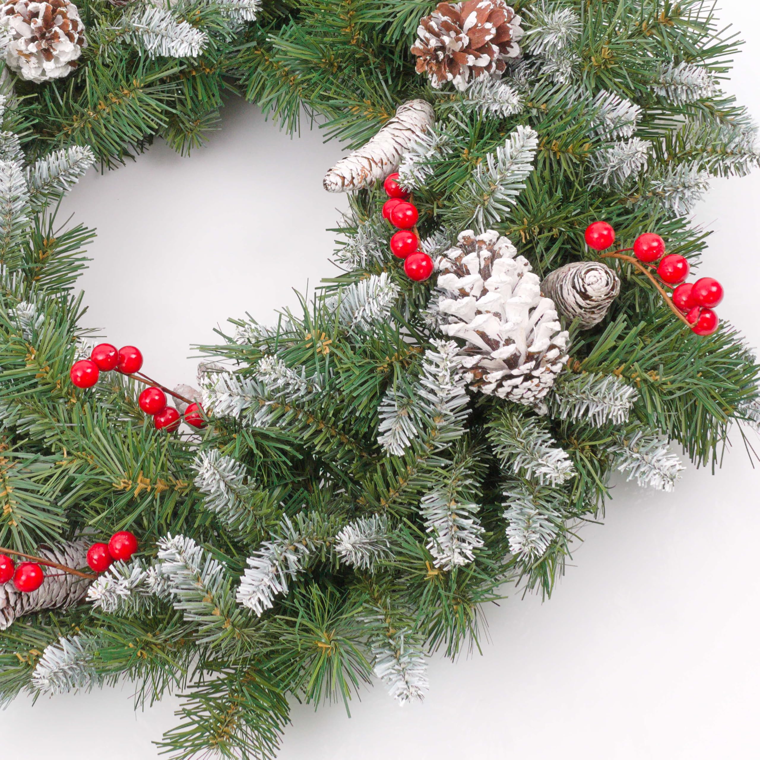 artplants.de Künstlicher Tannenkranz Marlies, Zapfen und Beeren, beschneit, Ø 55cm, schwer entflammbar, wetterfest - Kunst Weihnachtskranz