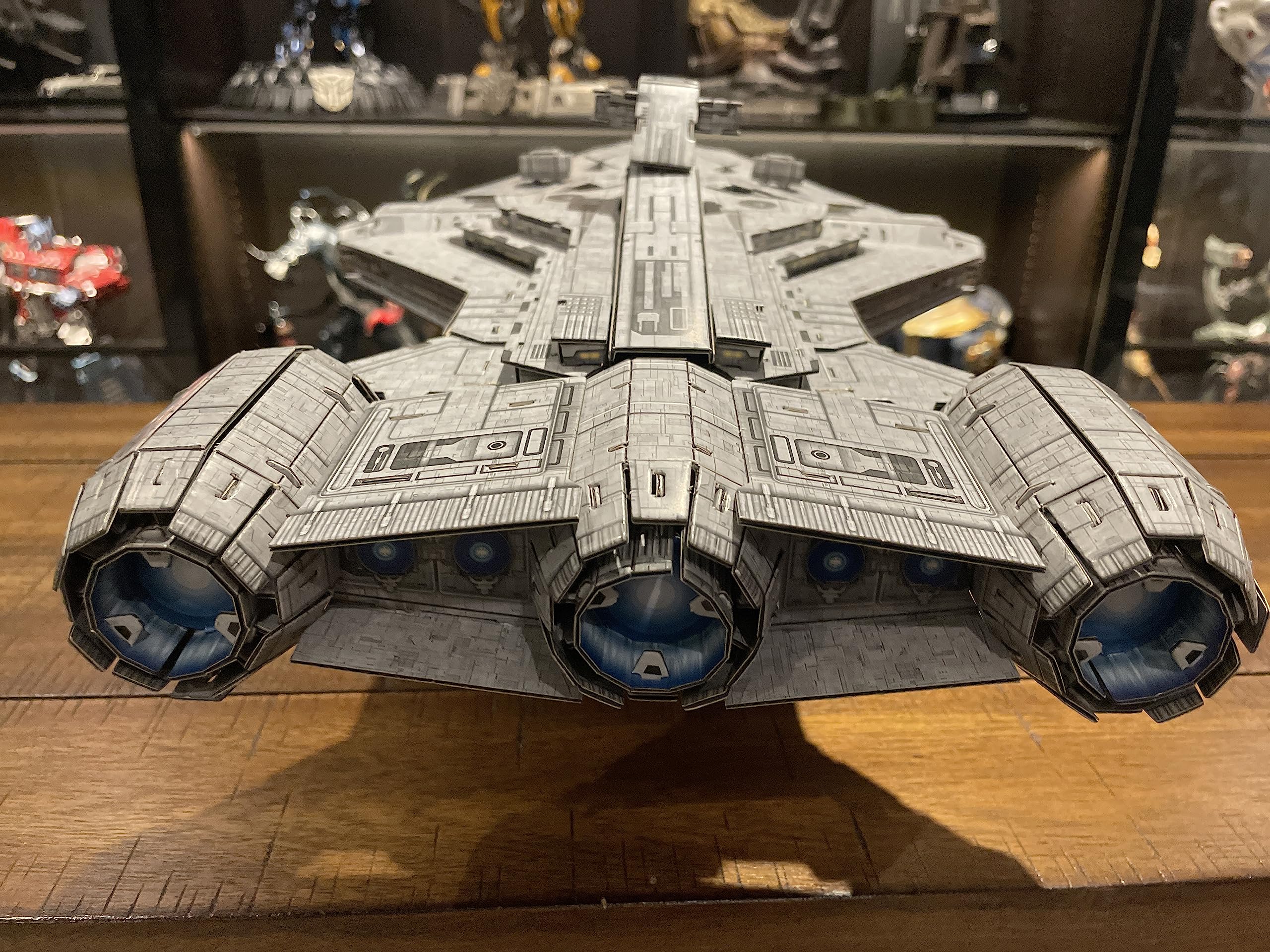 University Games Star Wars The Mandalorian Imperial Light Cruiser Modellbausatz Grau