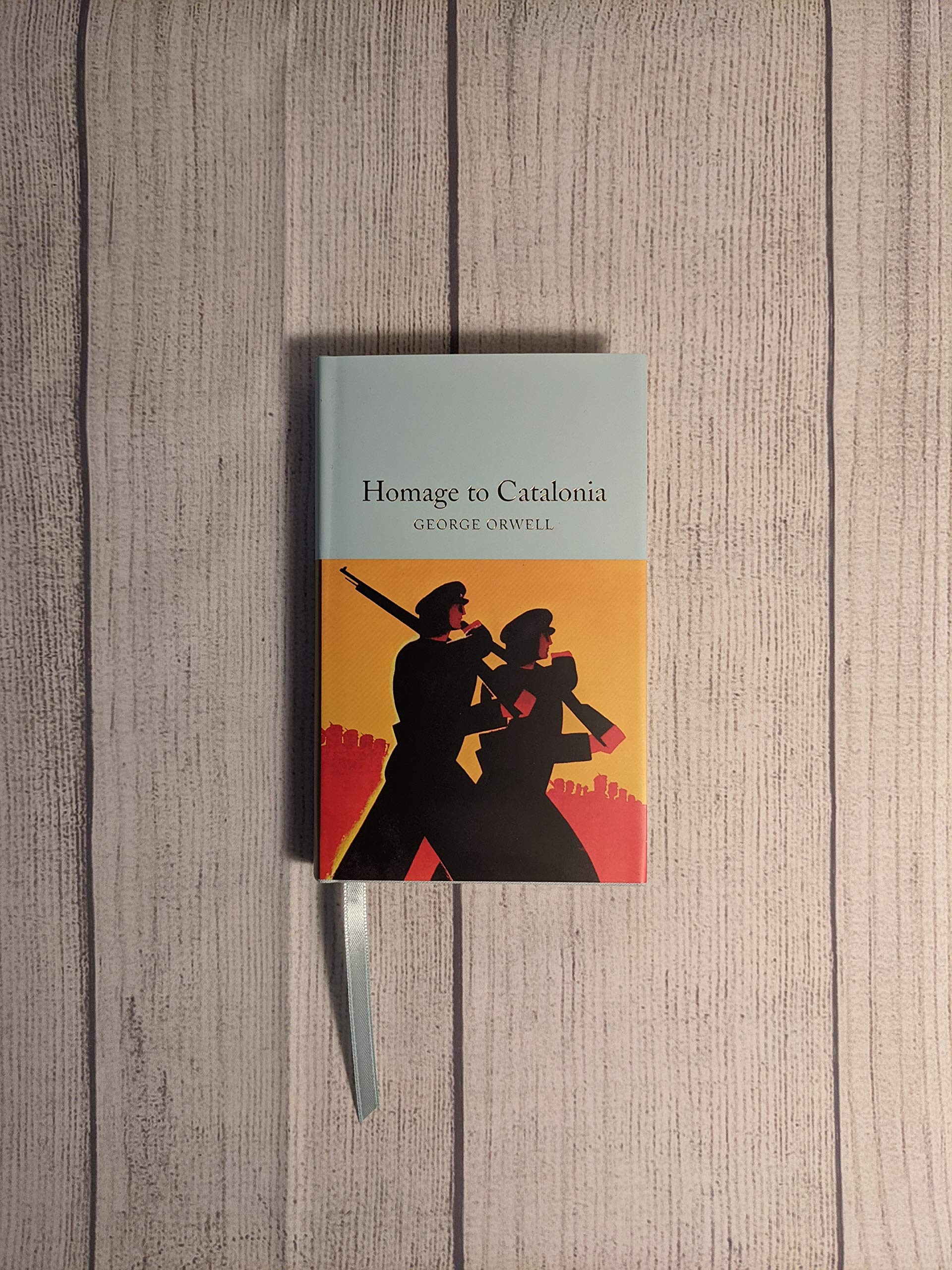 Homage to Catalonia: George Orwell (Macmillan Collector's Library) - Image 2