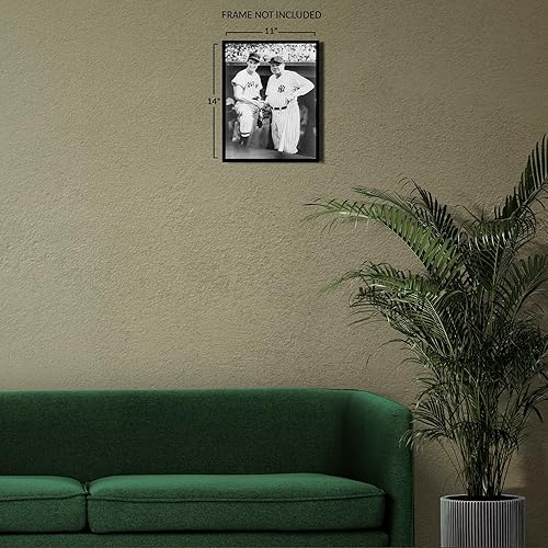 Miniatura 4 de HISTORIX Póster vintage de 1943 de Ted Williams y Babe Ruth  Foto vintage de 11 x 14 pulgadas de Babe Ruth y Ted Williams en un Dugout en Fenway Park