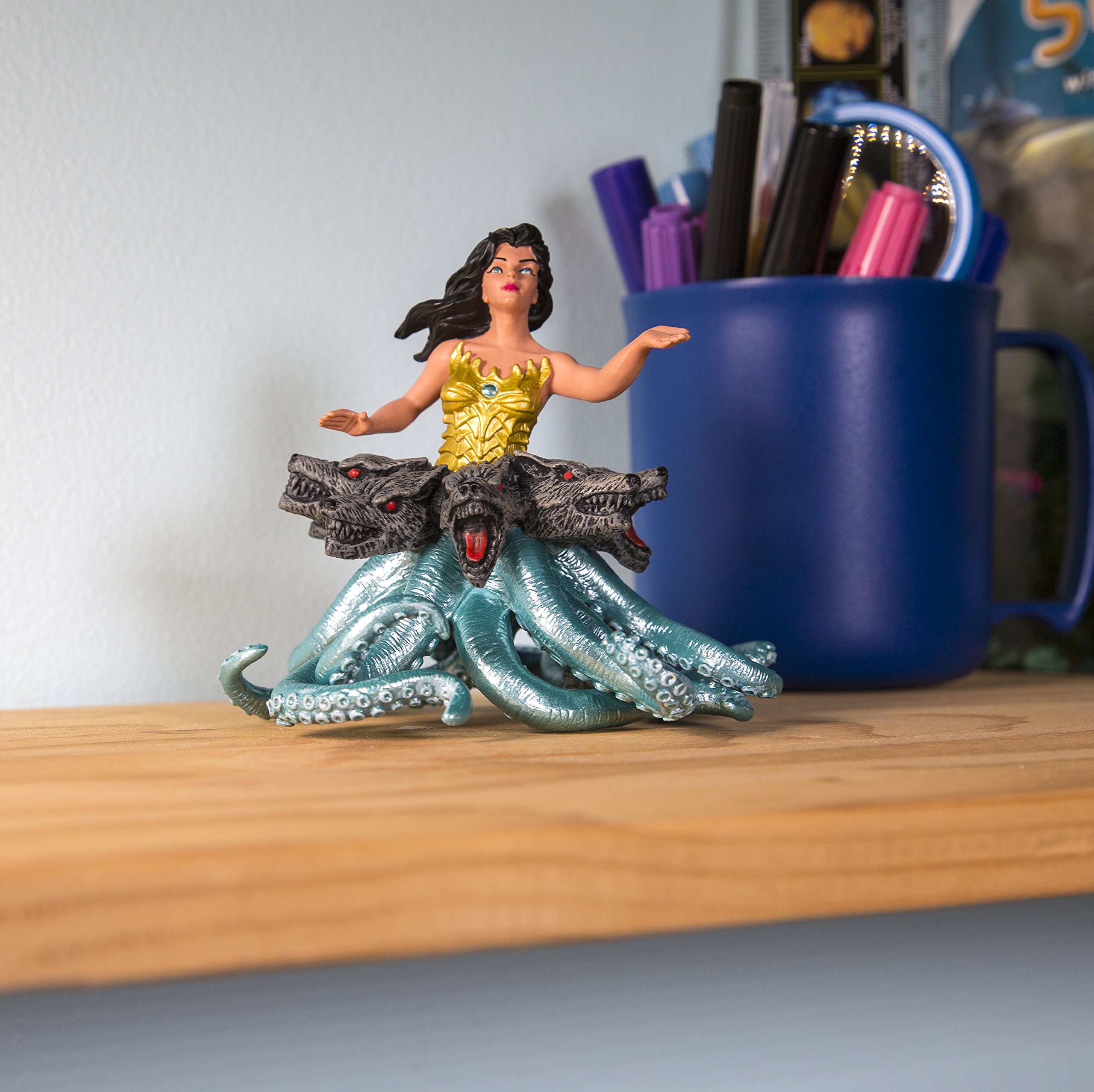 Amazon.com: Safari Ltd. Mythical Realms Collection - Scylla Figure