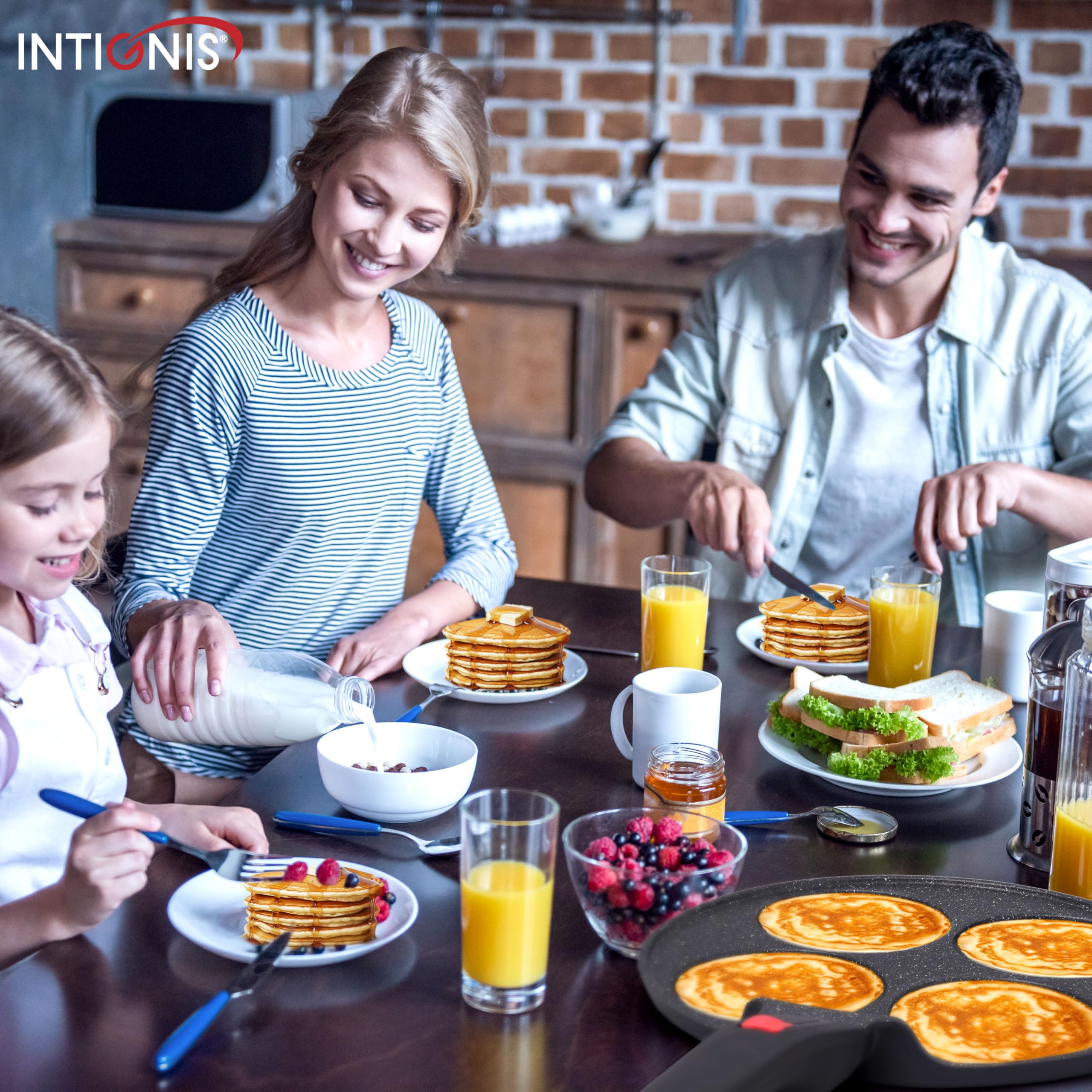 INTIGNIS Poêle à crêpes antiadhésive – Mini crêpière multi-trous avec poignée amovible, poêle à crêpes et crêpes de style américain 4 trous pour des crêpes individuelles parfaites (4 Smart)