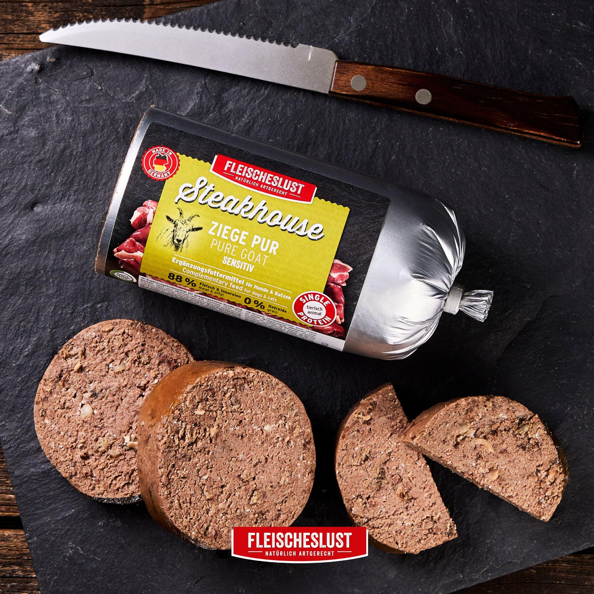 Steakhouse Ziege pur (12x500g), Nassfutter für Hunde & Katzen, sensitives Ergänzungsfutter, Monoprotein, getreidefrei, 14x Wurst von Fleischeslust