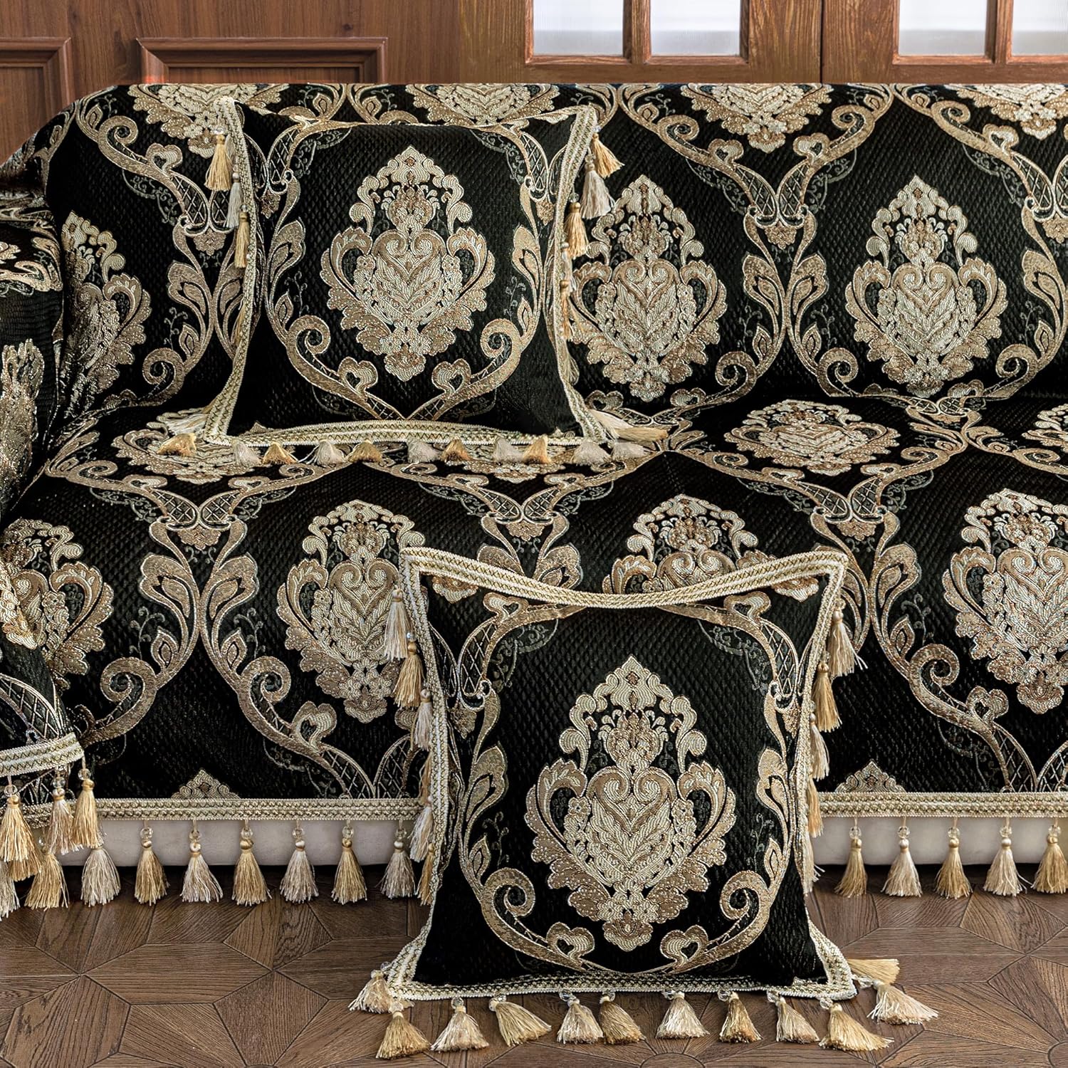 Loom and Mill Luxury Throw Pillow Cover 20 x 20 Inches 1 Piece, Jacquard Decorative Square Pillow Cover European Pillowcase with Lace Edge and Tassels for Bed Couch Sofa Car Home Decor, Black