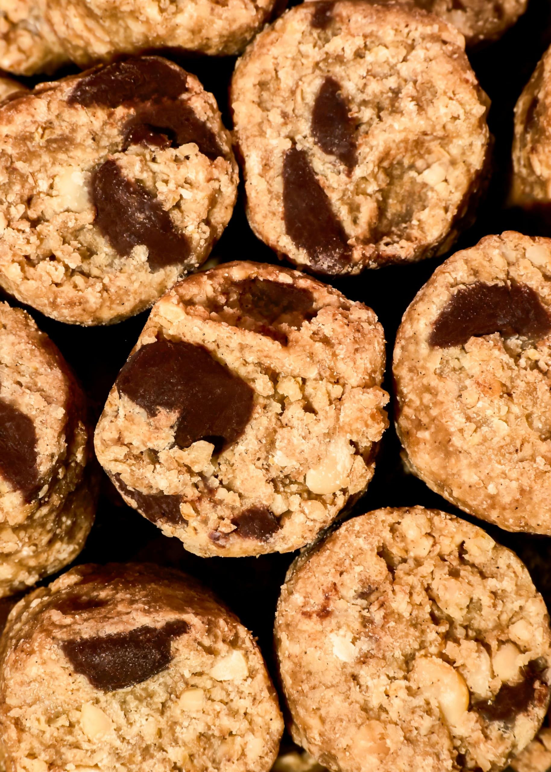 KoRo - Mini Cookies Peanut Chocolate Chip 10 x 150 g - Klassiker im Mini-Format - Bio, vegan & glutenfrei - Mit Erdnüssen & dunkler Schokolade
