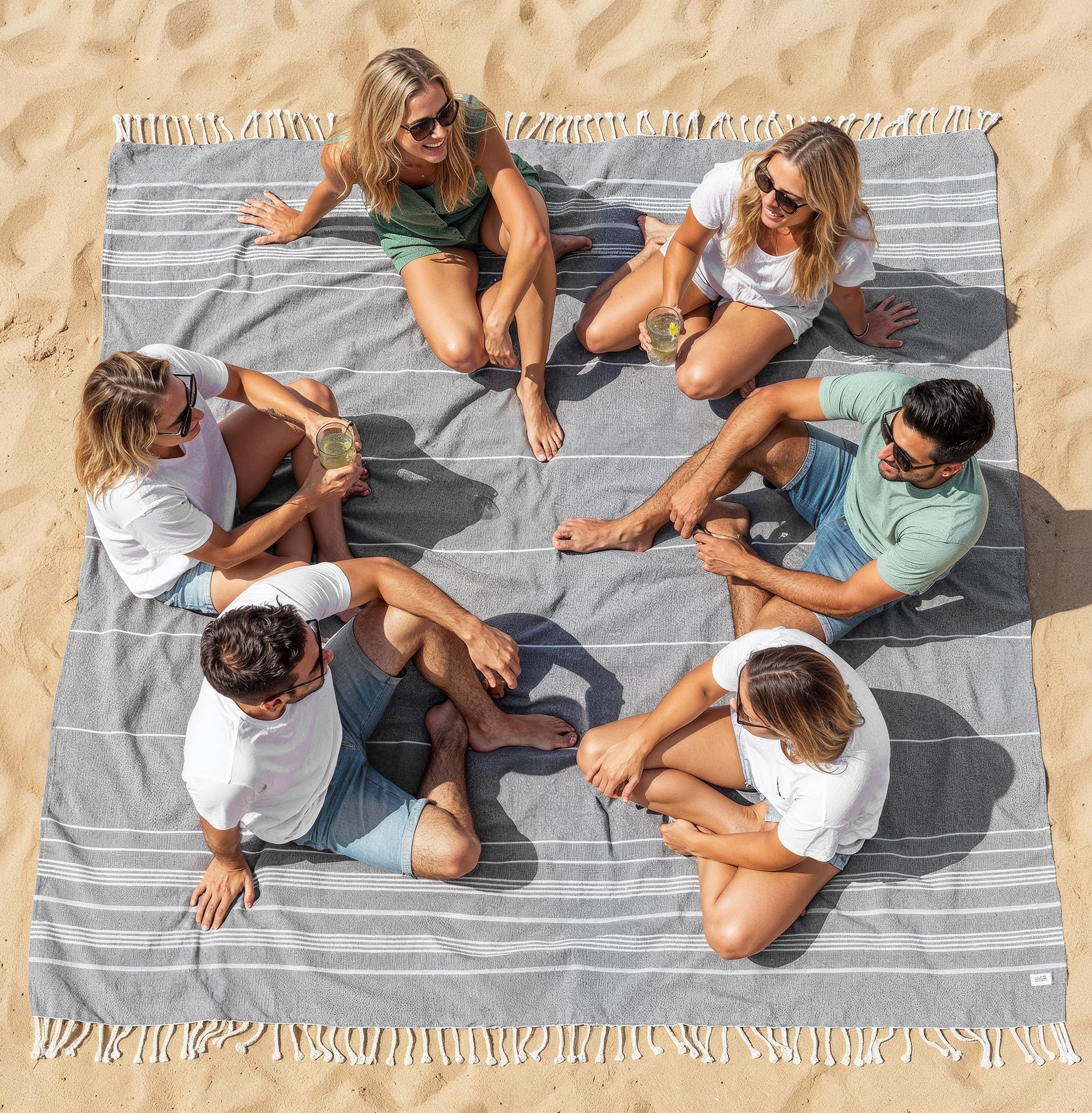 LANE LINEN Big Beach Blanket XL – Turkish Cotton Oversized Quick Dry Towel – XXL Sand Free 208x208 cm Towel for Camping, Travel, Beach, and Picnic Essentials - Smokey Black