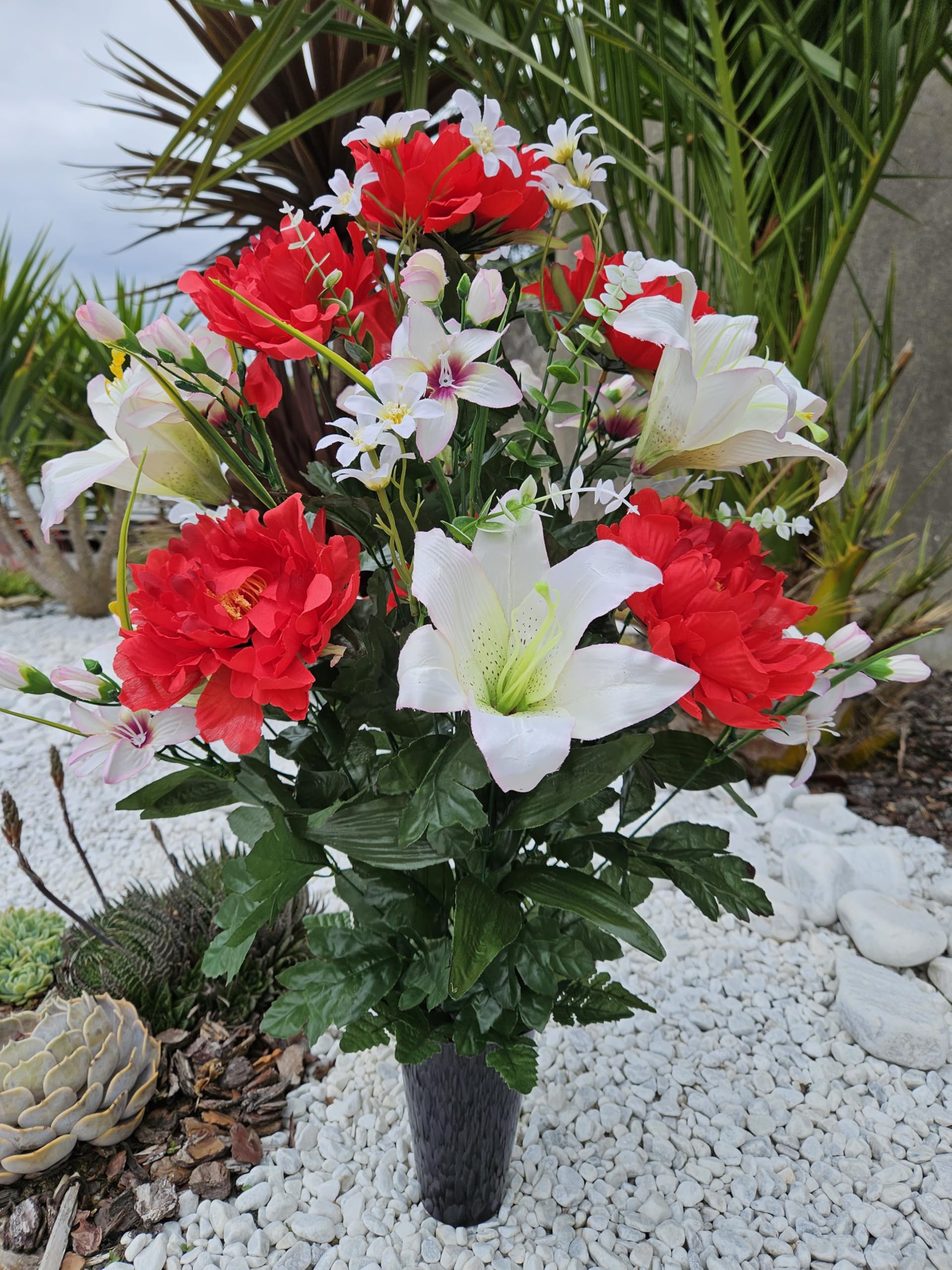 Support Ciment Pour Compositions Florales Composition De Fleurs Artificielles En Cône Lesté Ciment Pour Une Parfaite Tenue De Votre Bouquet De Fleurs, Plus Besoin De Sable, Ce Cône En PVC Se Dépose