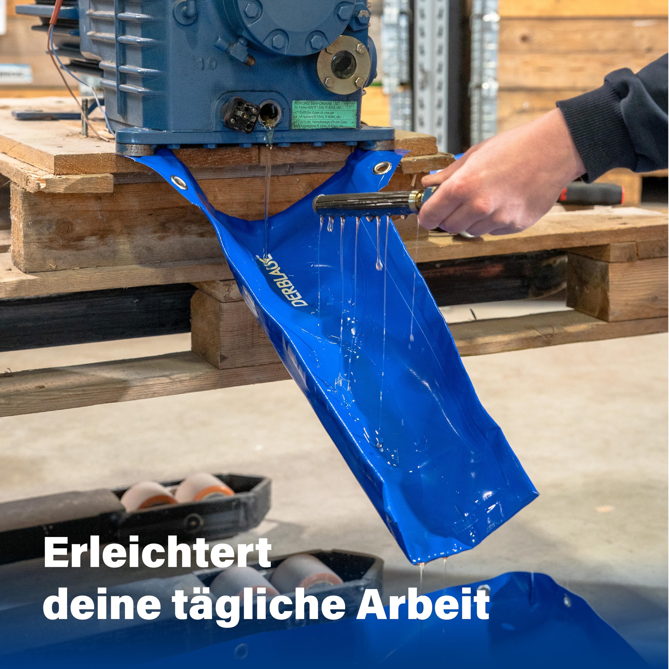 DERBLAUE® Rutsche zum gezielten Leiten von Flüssigkeiten – Auffwangwannen-Zubehör für die Arbeit mit H20 und HYD