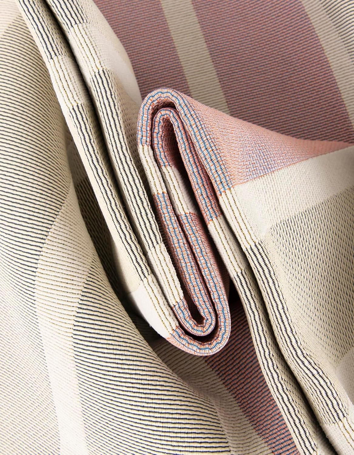 Rugs.com Outdoor Ribbon Collection Rug – 2x3 Pink and Lavender Flatweave-Pile Rug Perfect for Entryways, Kitchens, Breakfast Nooks, Accent Pieces