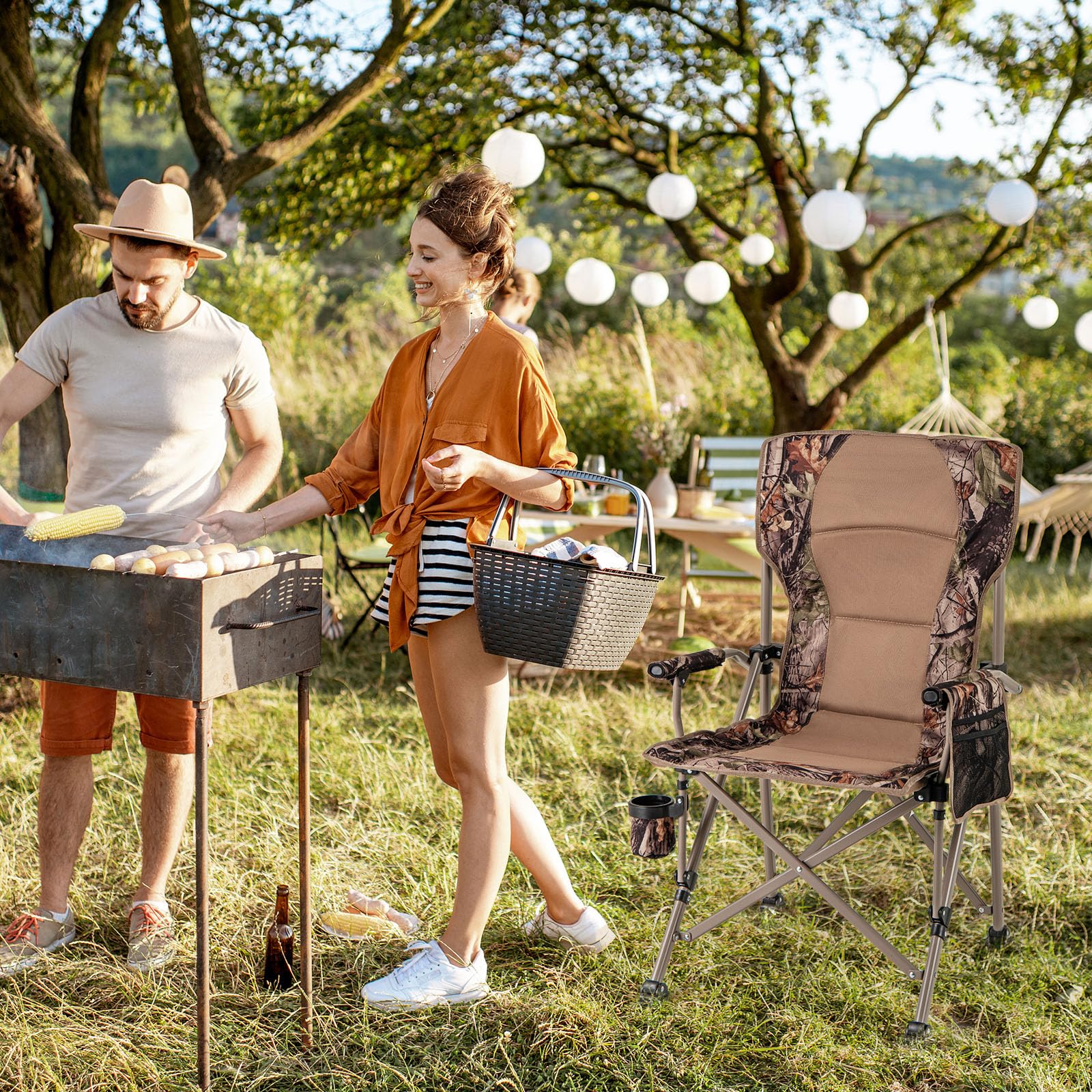 COSTWAY Chaise Pliante Camping, Chaise de Jardin Exterieur, Charge 180 kg, Sac de Transport, Porte-Gobelet, Poche de Rangement, Pieds Réglables, Fauteuil Pliant pour Camping Voyage Pêche, 67 × 62 × 10
