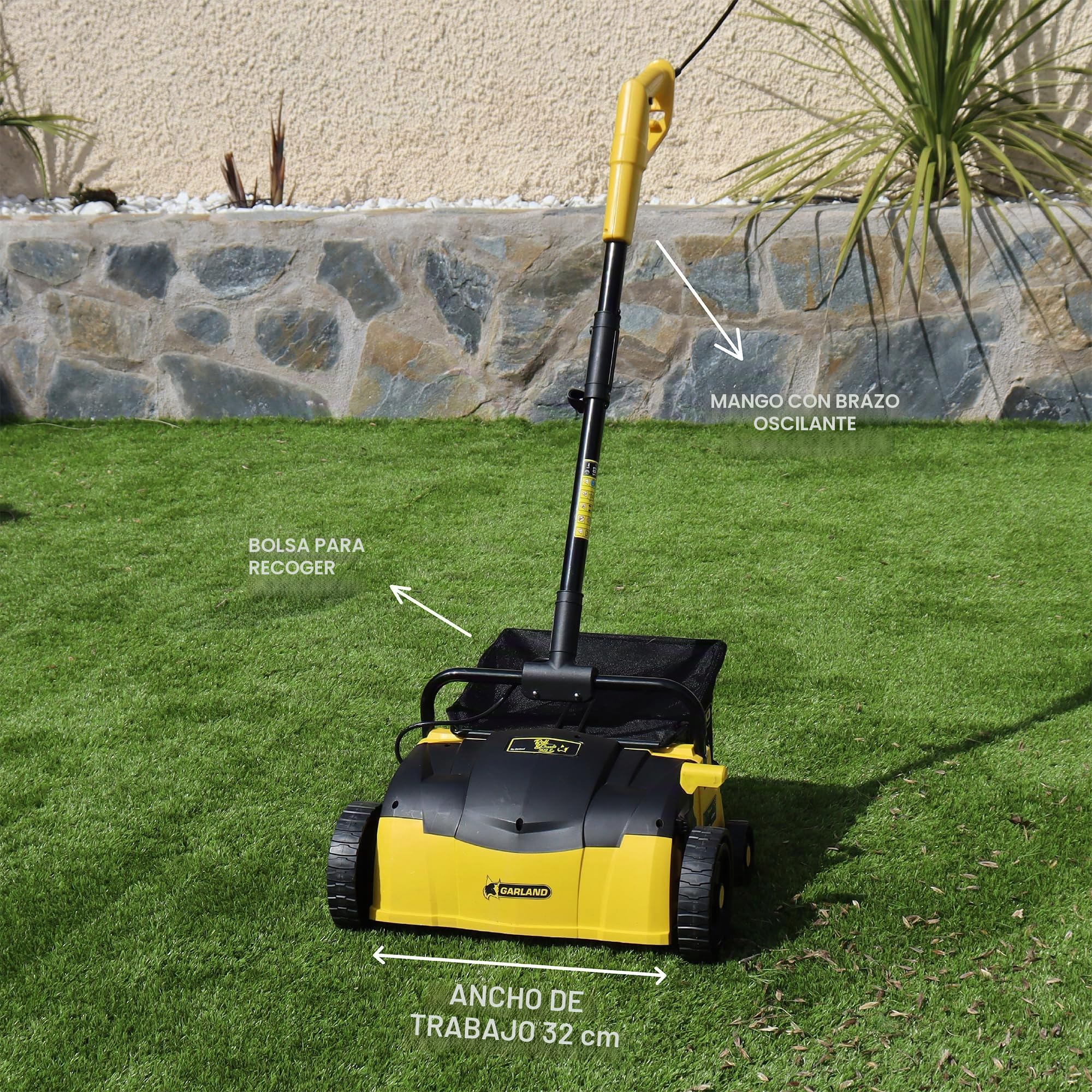 Barredora de césped artificial por Roll & Comb, rastrillo eléctrico con cable para césped artificial, regalo de jardinería genial, colector de hojas de 25 litros, modelo 302e, 8.98kg.