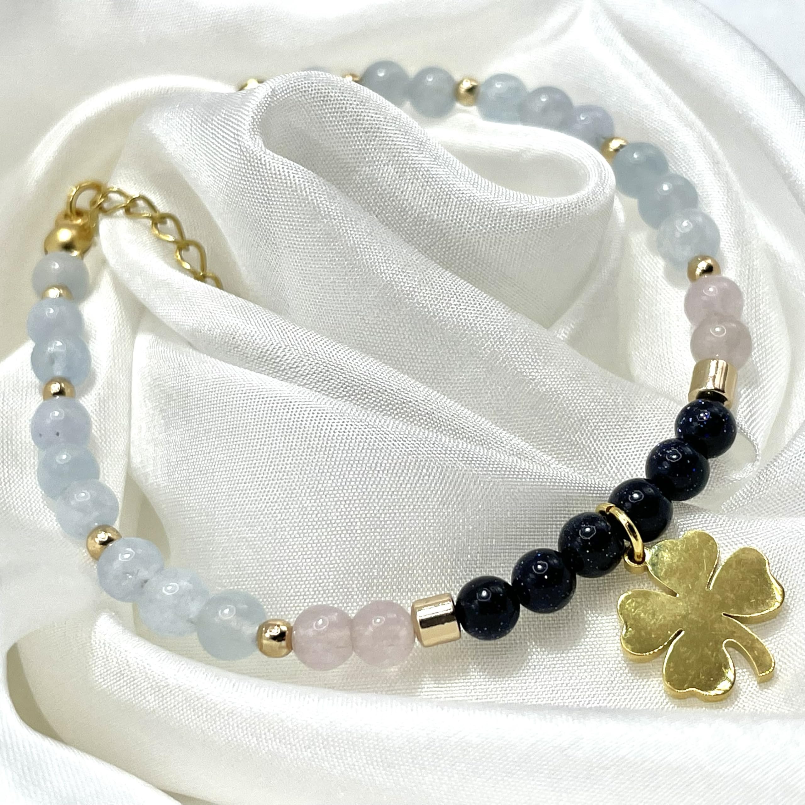 Stone's Grace Pulseras Aguamarina Para Mujer - Piedras Naturales - Trébol - Hecho a Mano - Cuentas Aventurina, Cuarzo Fresa de 5mm - Ajustable 17cm-20cm - Acero Inoxidable