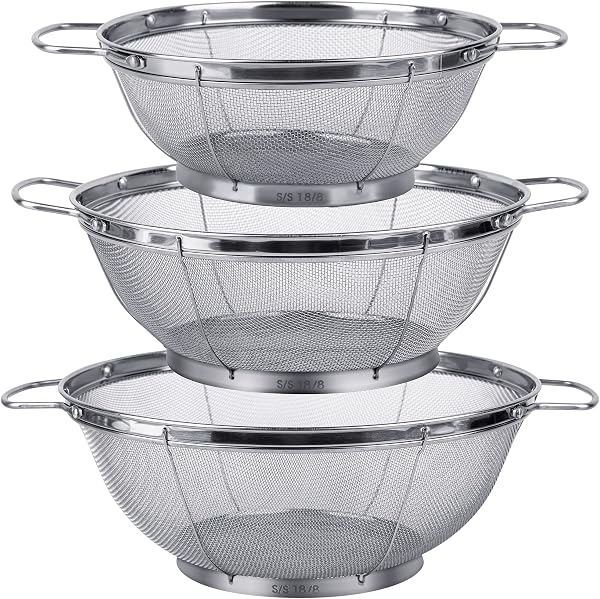 3 Pack 18/8 Stainless Steel Colander Sieves(5-Quart, 4-Quart and 3-Quart), Mesh Strainer Net Baskets with Handles & Rest