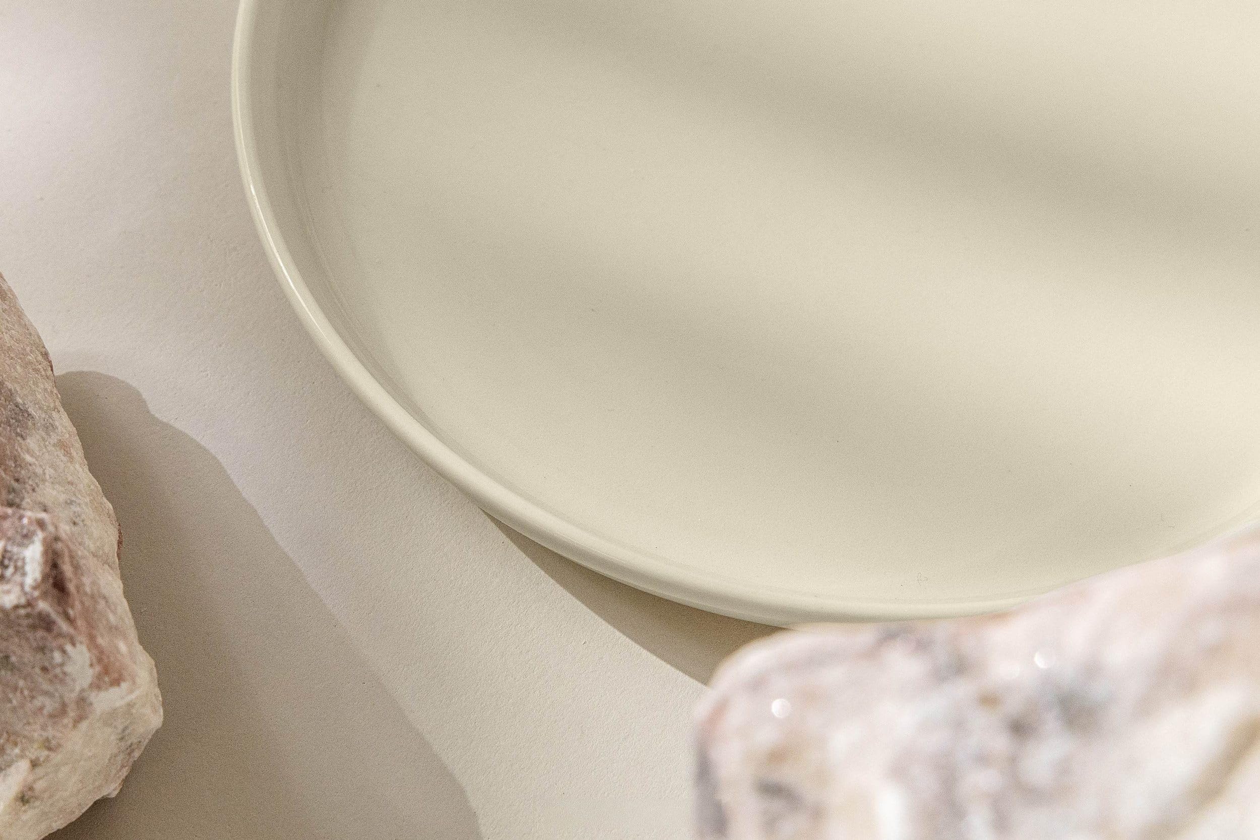 Konsimo. Speiseteller Set für 6 Personen - VICTO Tellerset aus Keramik - Teller Set 6er - Spülmaschinen - Mikrowellengeeignet - Moderne Großer Essteller - 27 cm - Beige