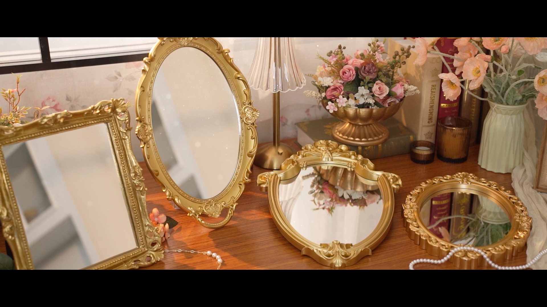 Amazon.com: Beeveer 4 Pcs Vintage Gold Mirrors Set Decorative