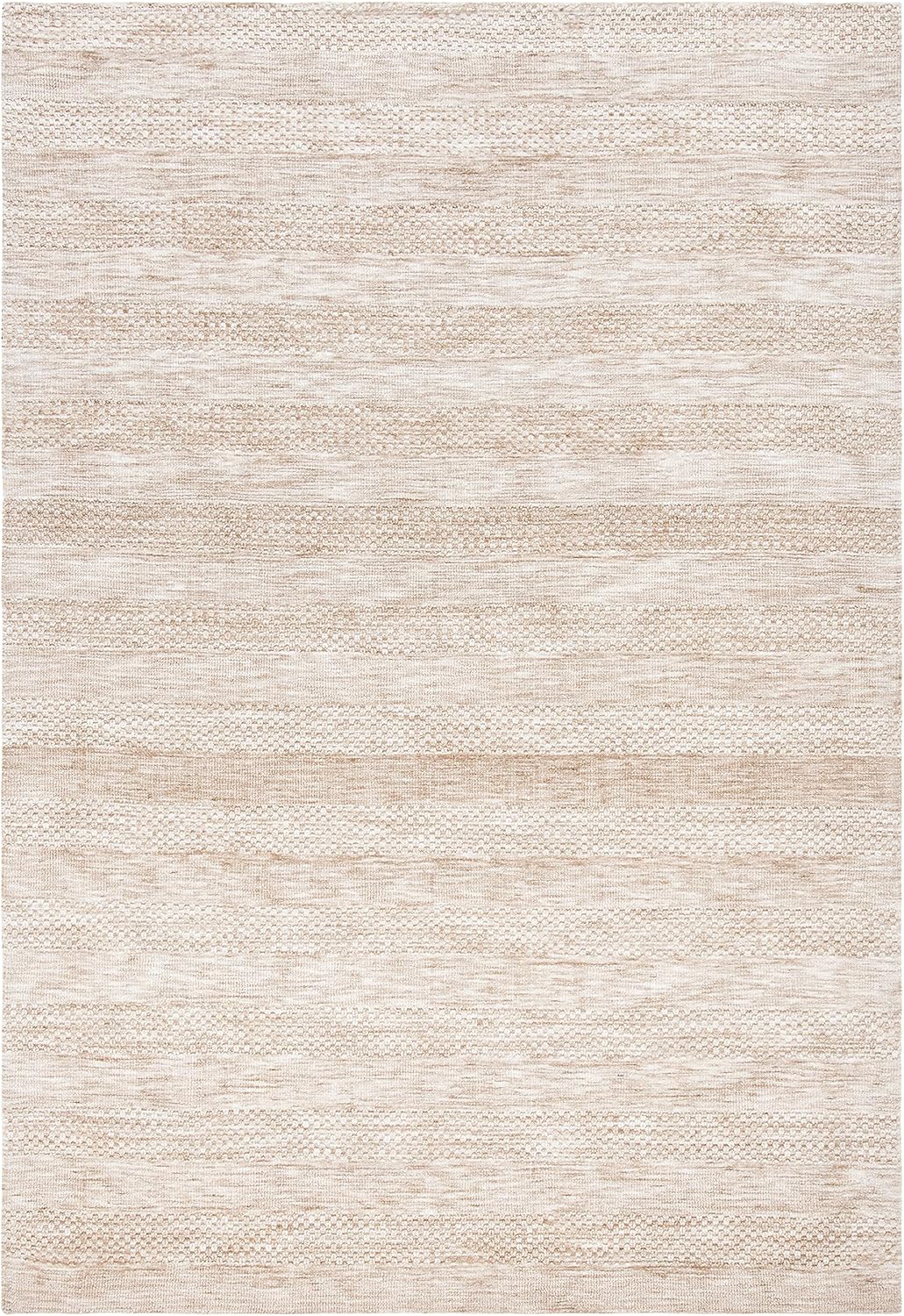 SAFAVIEH Classic Vintage Collection Area Rug - 5' x 8', Beige, Handmade, Ideal for High Traffic Areas in Living Room, Bedroom (CLV952B)