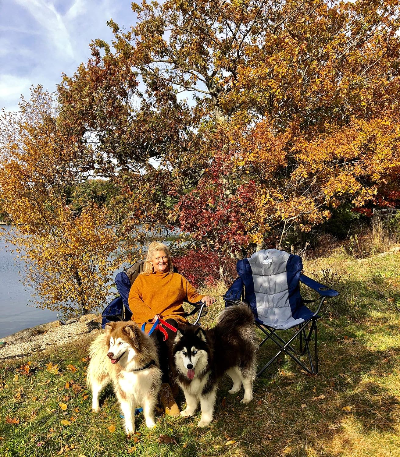 Coastrail Outdoor Camping Chair with Lumbar Back Support, Oversized Padded Lawn Chair Folding Quad Arm Chair with Cooler Bag, Cup Holder & Side Pocket, Supports 400lbs : Sports & Outdoors