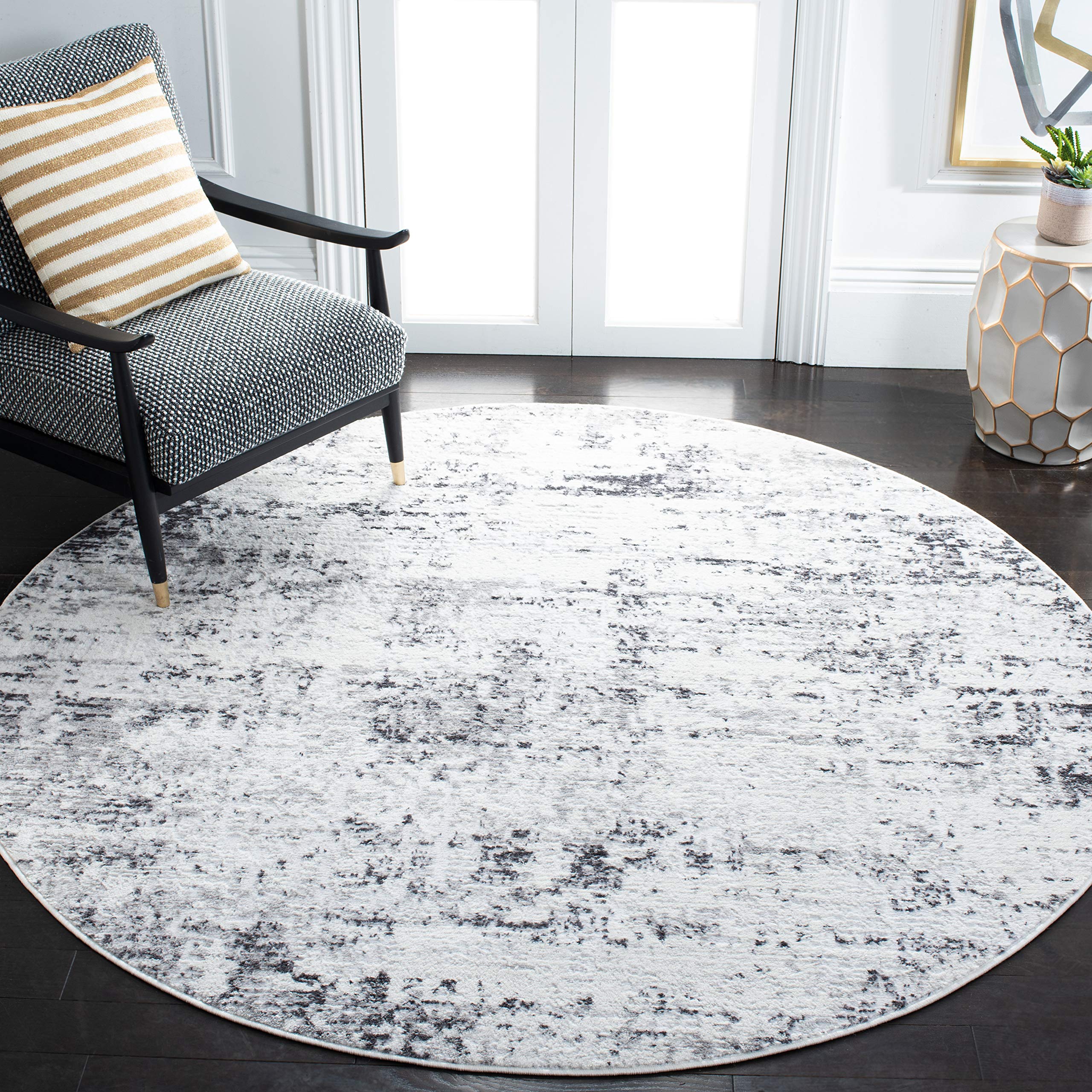 SAFAVIEH Amelia Area Rug