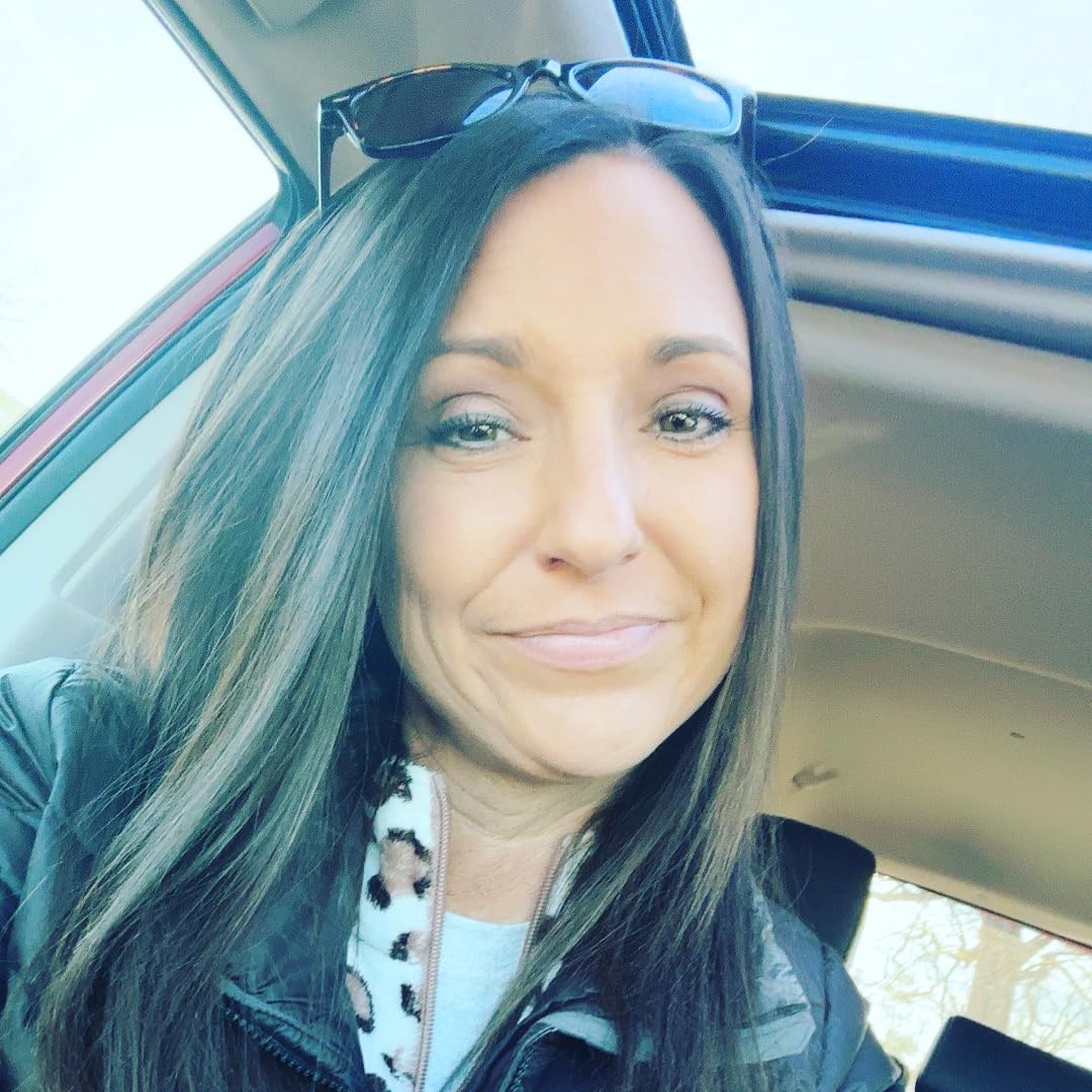 holley-shirley-s-amazon-page