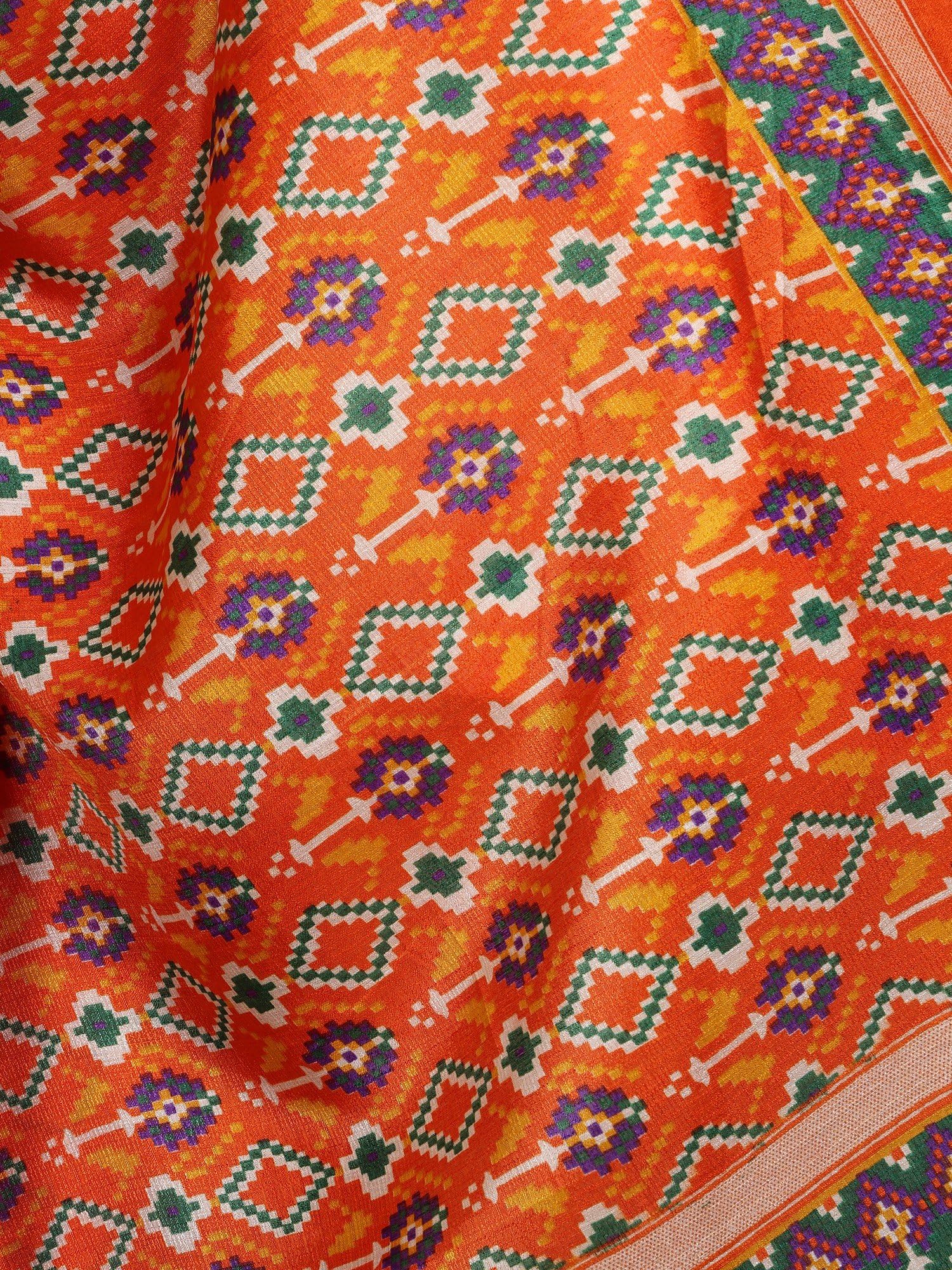 Exotic India Patola Art Damen Dupatta aus Seide bedruckt mit Fransen | traditioneller ethnischer Druck Weave Design Stola Chunni
