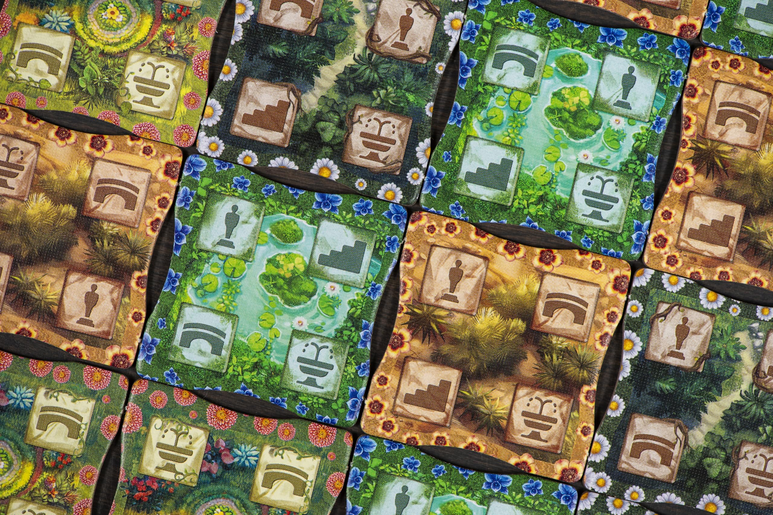 Pendragon - Babylon - Edizione Italiana - Gioco da tavolo strategico per famiglie - Posizionamento tessere 3D | Da 2 a 4 giocatori | 60 minuti | Età 8+