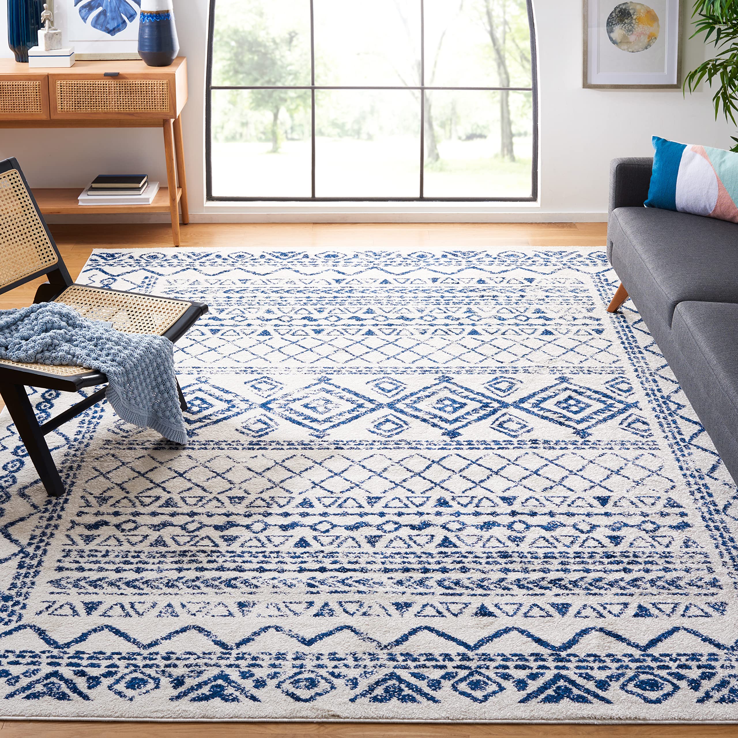 SAFAVIEH Area Rug 8x10 - Tulum Collection - Large - Ivory & Navy, Moroccan Boho Distressed Design, Non-Shedding & Easy to Clean, Ideal for Living Room