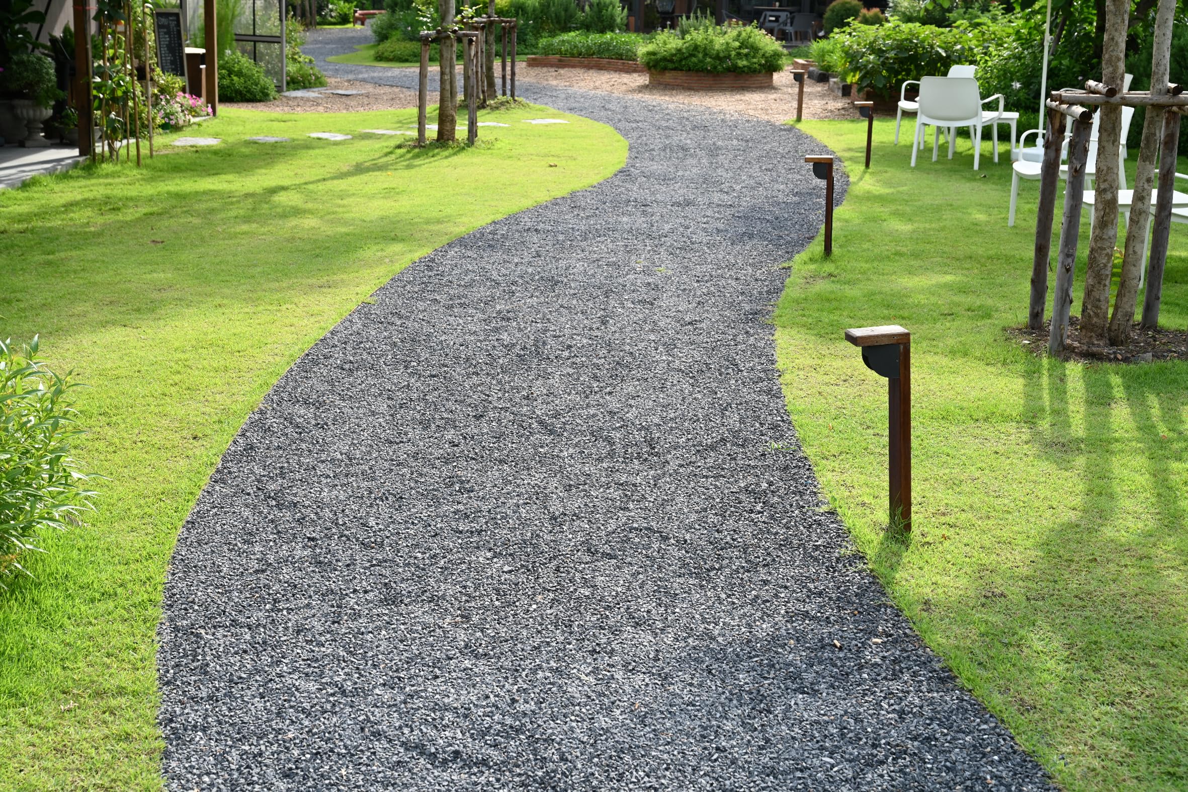 PEBBLE BLOCK (5kg) - Legante per ghiaia e ghiaietto su vialetti, cortili e bordi del giardino, blocca e stabilizza rendendo la superficie stabile e sicura. Affronta pioggia, sole senza problemi!