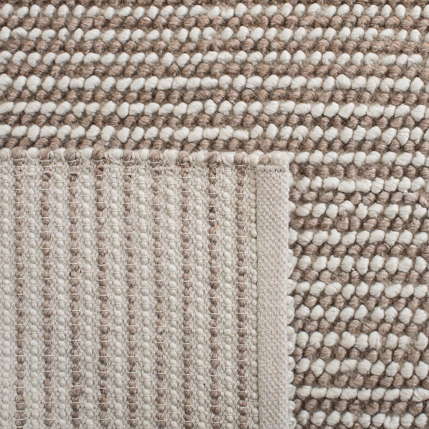 Ivory Handwoven Wool 3' x 5' Area Rug