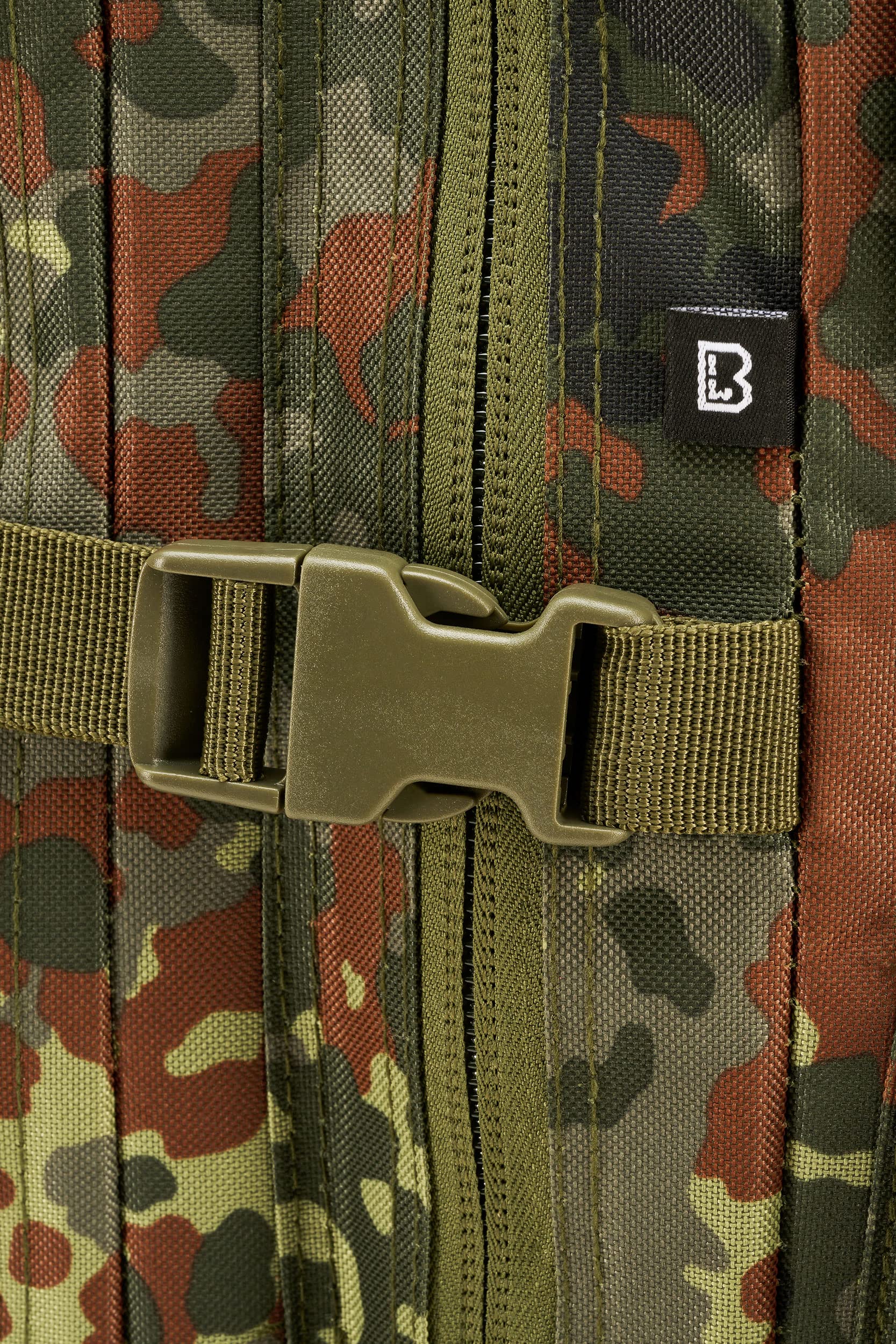 Brandit US Assault Rucksack Flecktarn Large