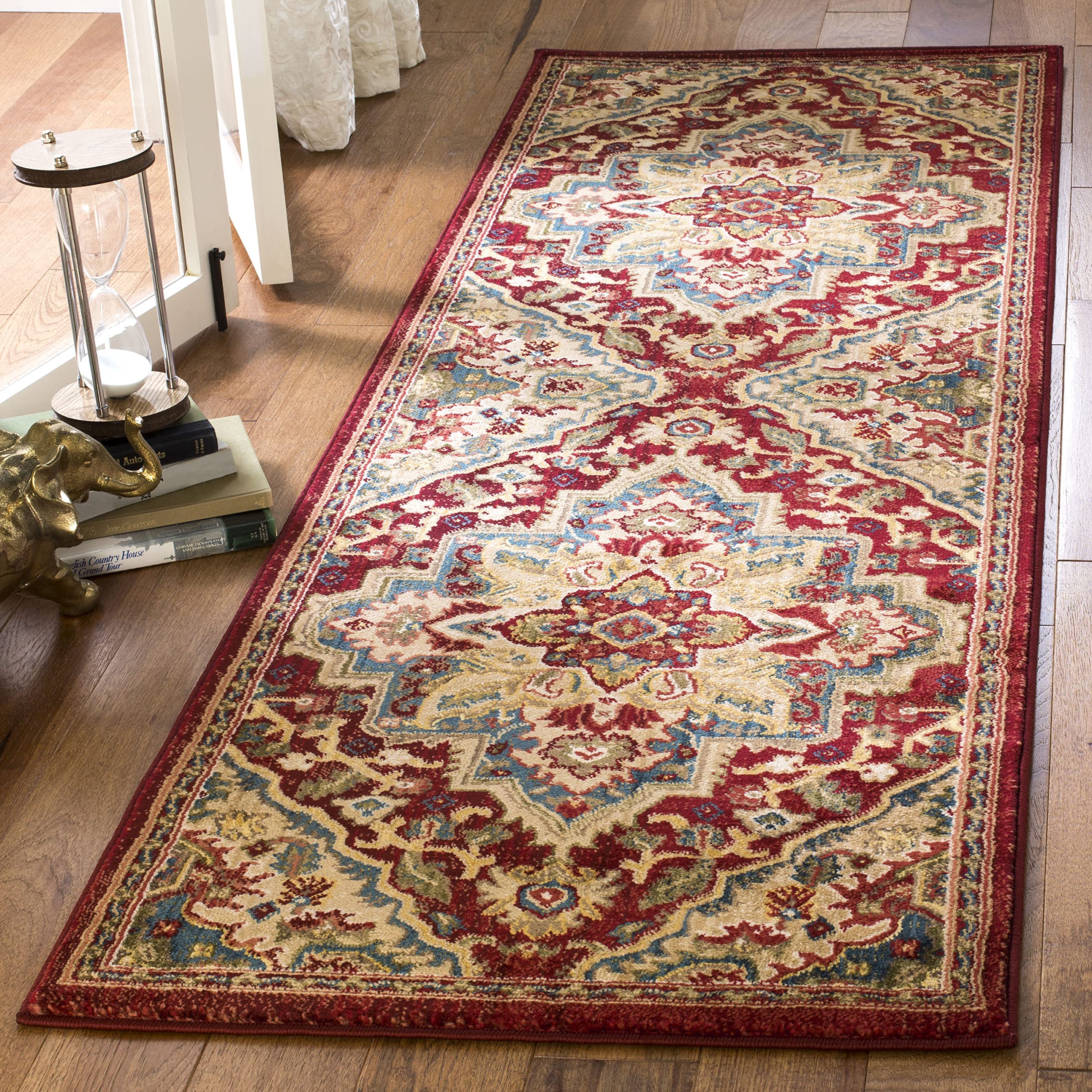 SAFAVIEH Kashan Collection Runner Rug - 2'6" x 8', Red & Beige, Traditional Oriental Design, Non-Shedding & Easy Care, Ideal for High Traffic Areas in