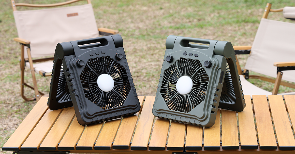 Amazon.co.jp: 【太陽光充電・3色LEDライト】HAGOOGI キャンプ 扇風機