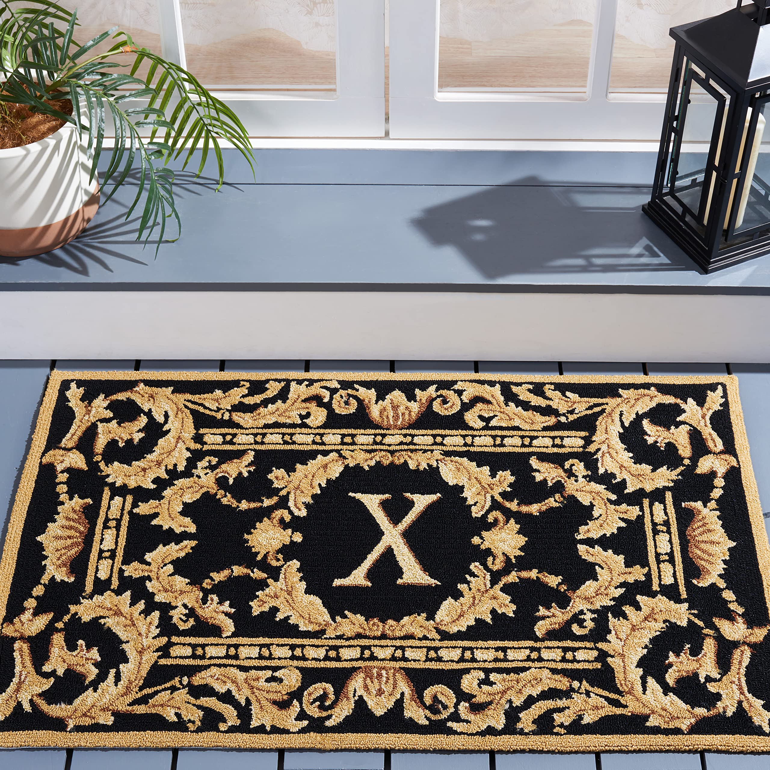 SafaviehMonogram Collection Accent Rug - 2'6" x 4', Black, Handmade Novelty, Ideal for High Traffic Areas in Entryway, Living Room, Bedroom (MON219U)