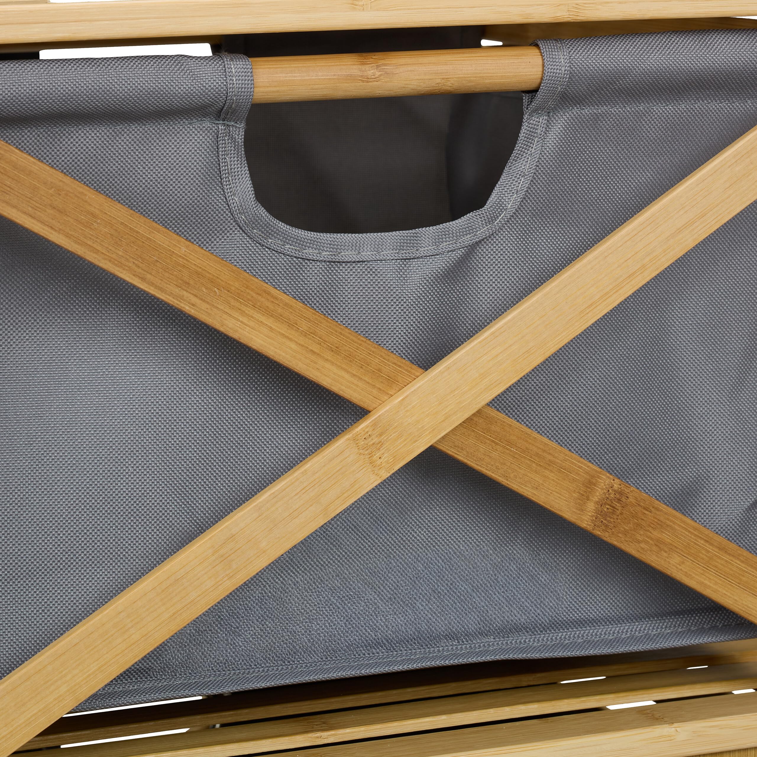 Relaxdays Wäschekorb, kippbarer Wäschesammler, 30 Liter, Ablage & Schublade, Bambus, Stoff, HBT: 95x40x33 cm, natur/grau