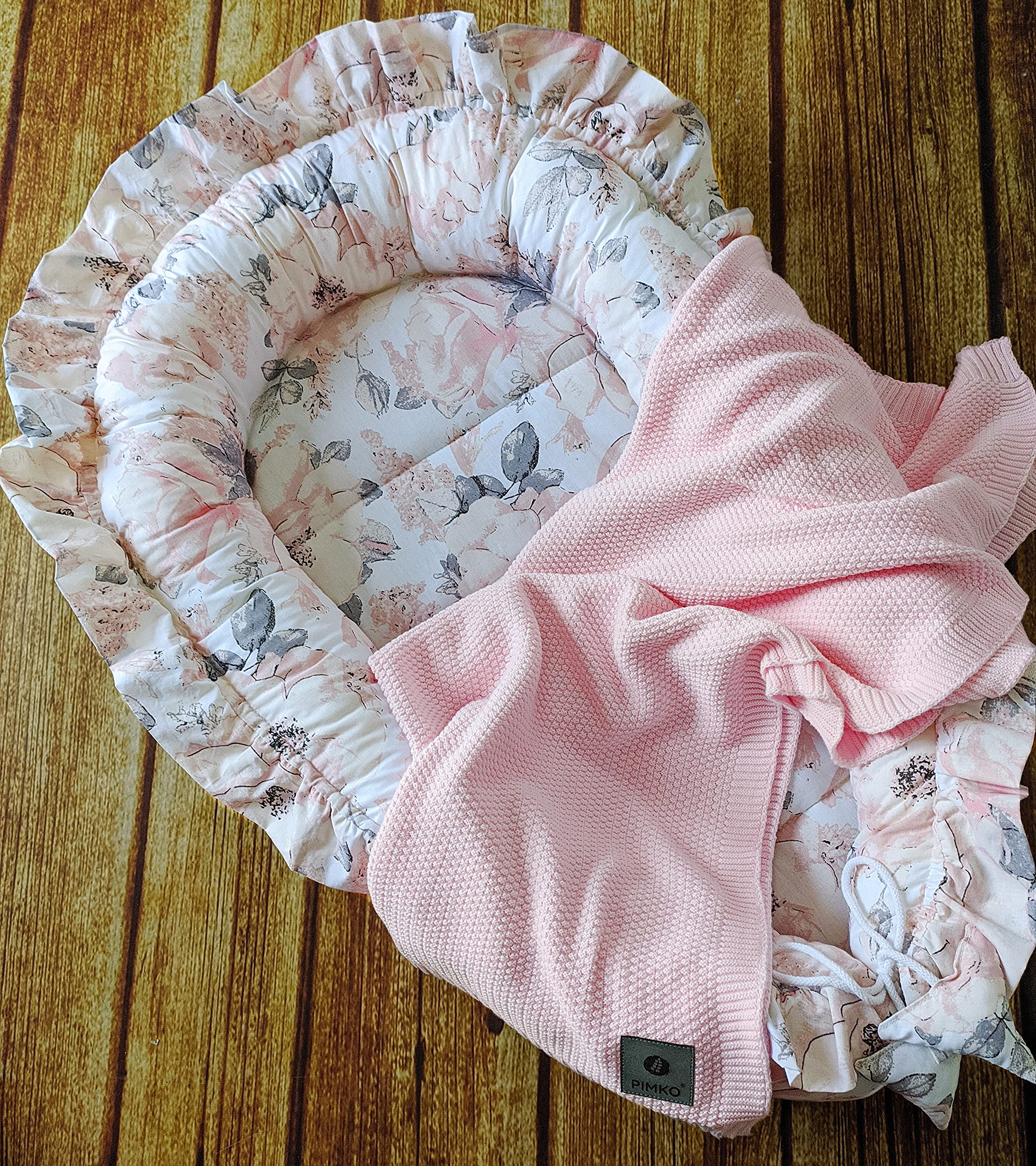 PIMKO Nido de bebé con Volantes Recién Cunas Nido para bebés Reductor de Cuna 100% Algodón babynest (Flores con Volante)