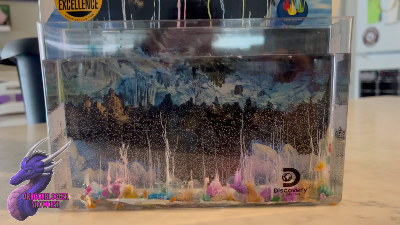 Demonstrating Discovery Crystal Growing Aquarium