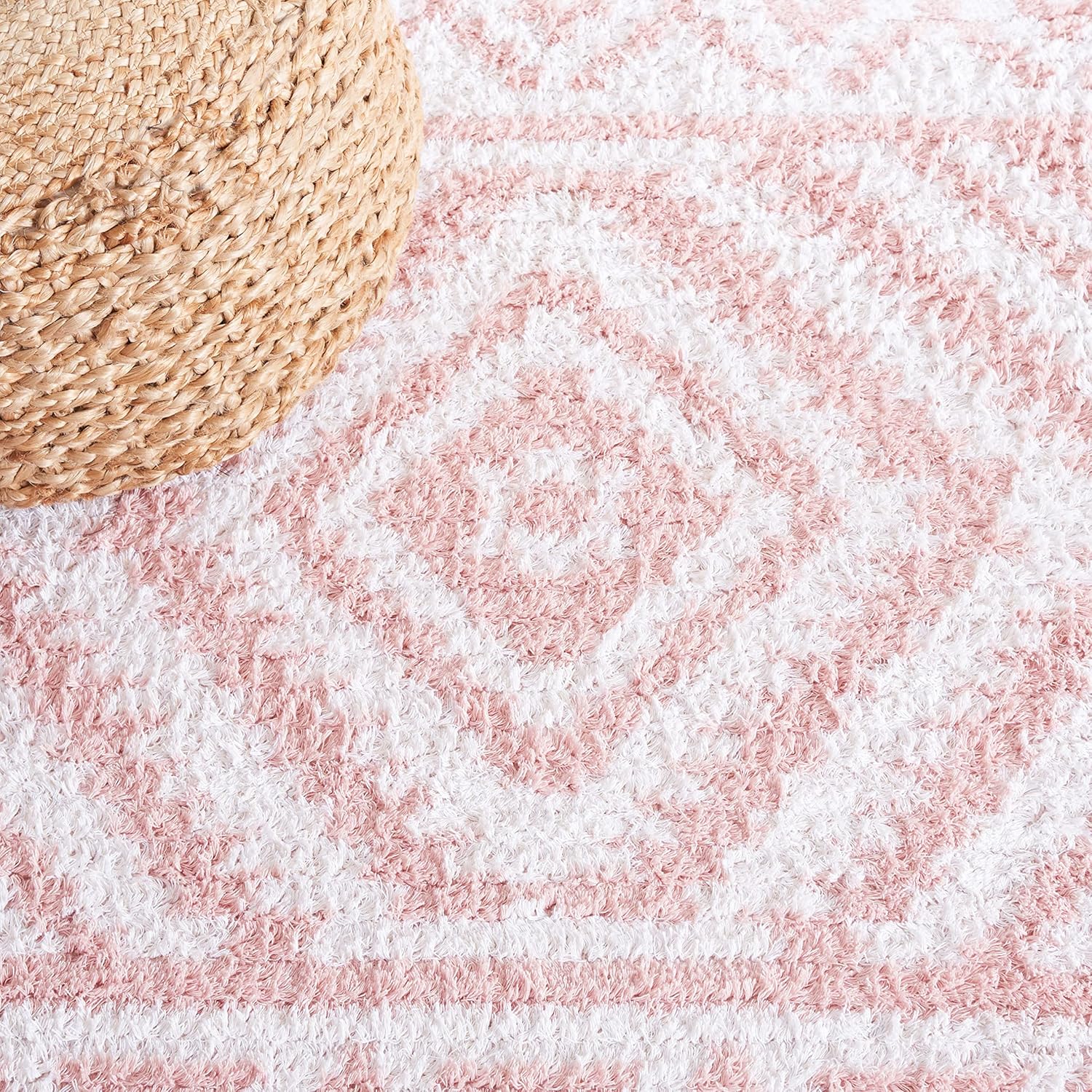 SAFAVIEH Augustine Collection Runner Rug - 2' x 9', Ivory & Pink, Moroccan Boho Tribal Fringe Design, Non-Shedding & Easy Care, Ideal for High Traffic Areas in Living Room, Bedroom (AGT849U)