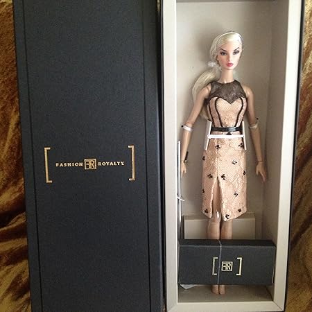 Amazon Integrity Toys ファッションロイヤリティコントラスティングプロポジションnatalia Fataleドール おもちゃ おもちゃ Amazon Integrity Toys ファッションロイヤリティコントラスティングプロポジションnatalia Fataleドール おもちゃ おもちゃ