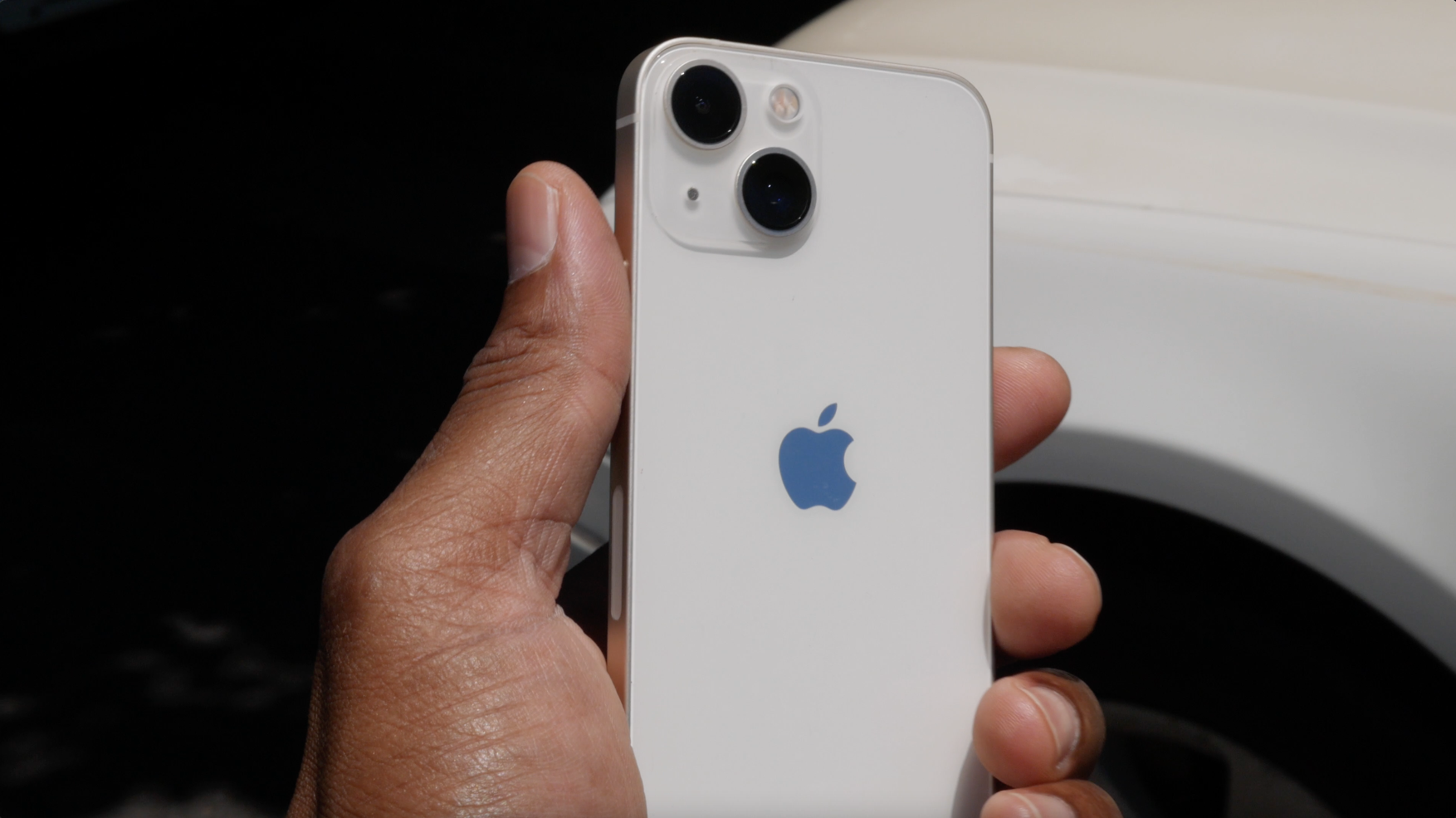 Watch Apple iPhone 13 Mini Impressions and Battery Review on